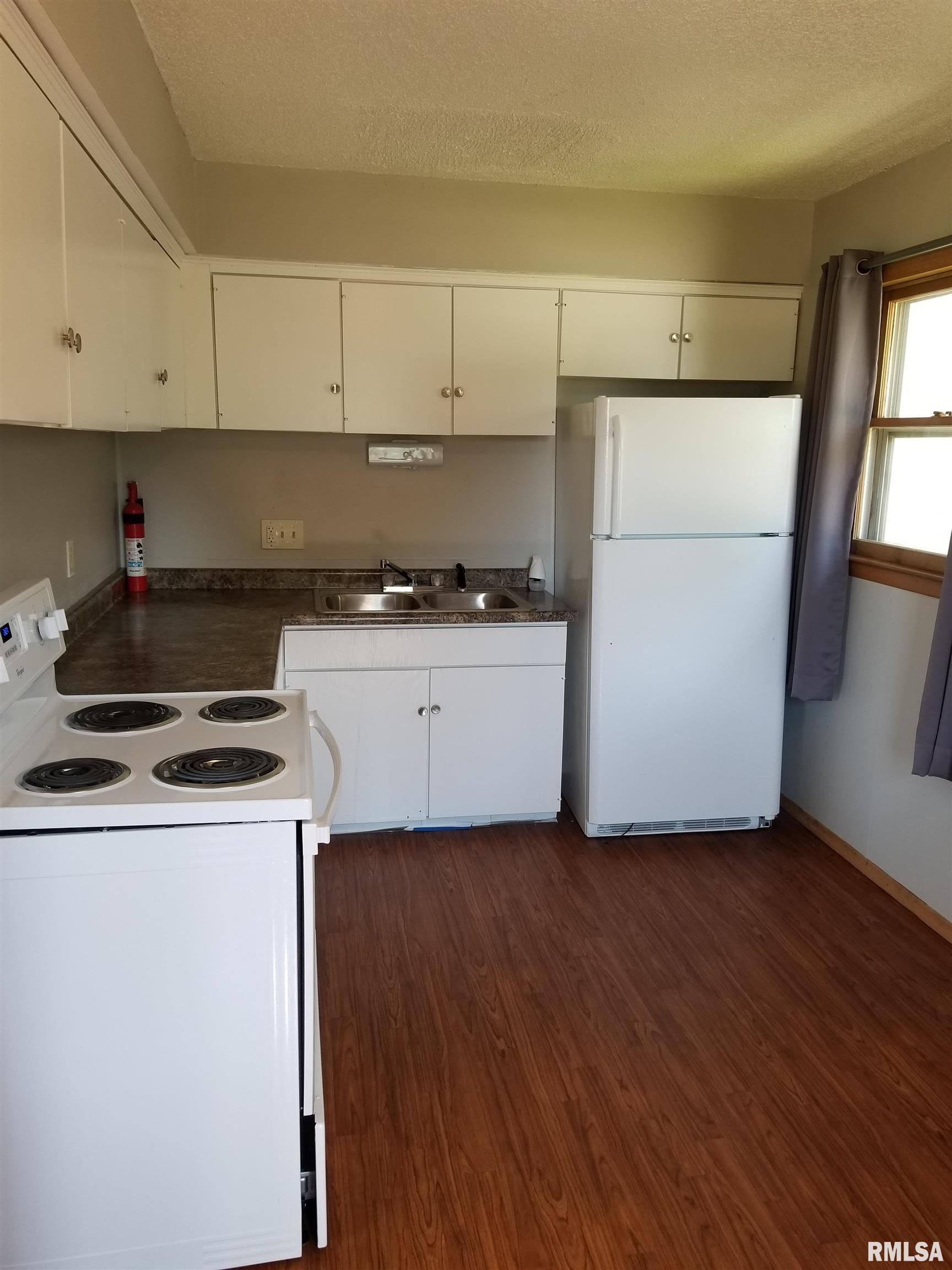 3528 Bridge Avenue Property Photo 4