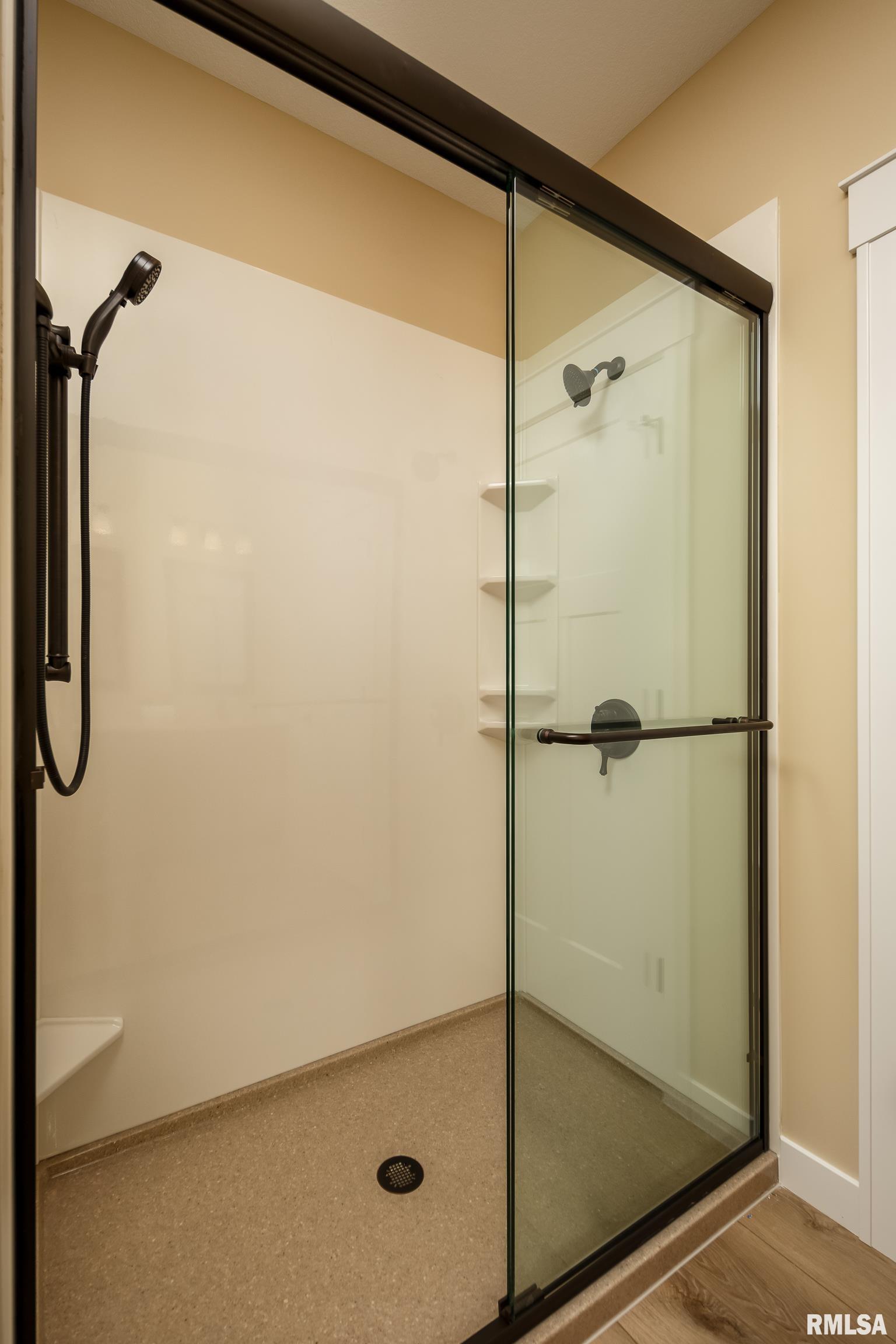 6105 Christie Court Property Photo 27
