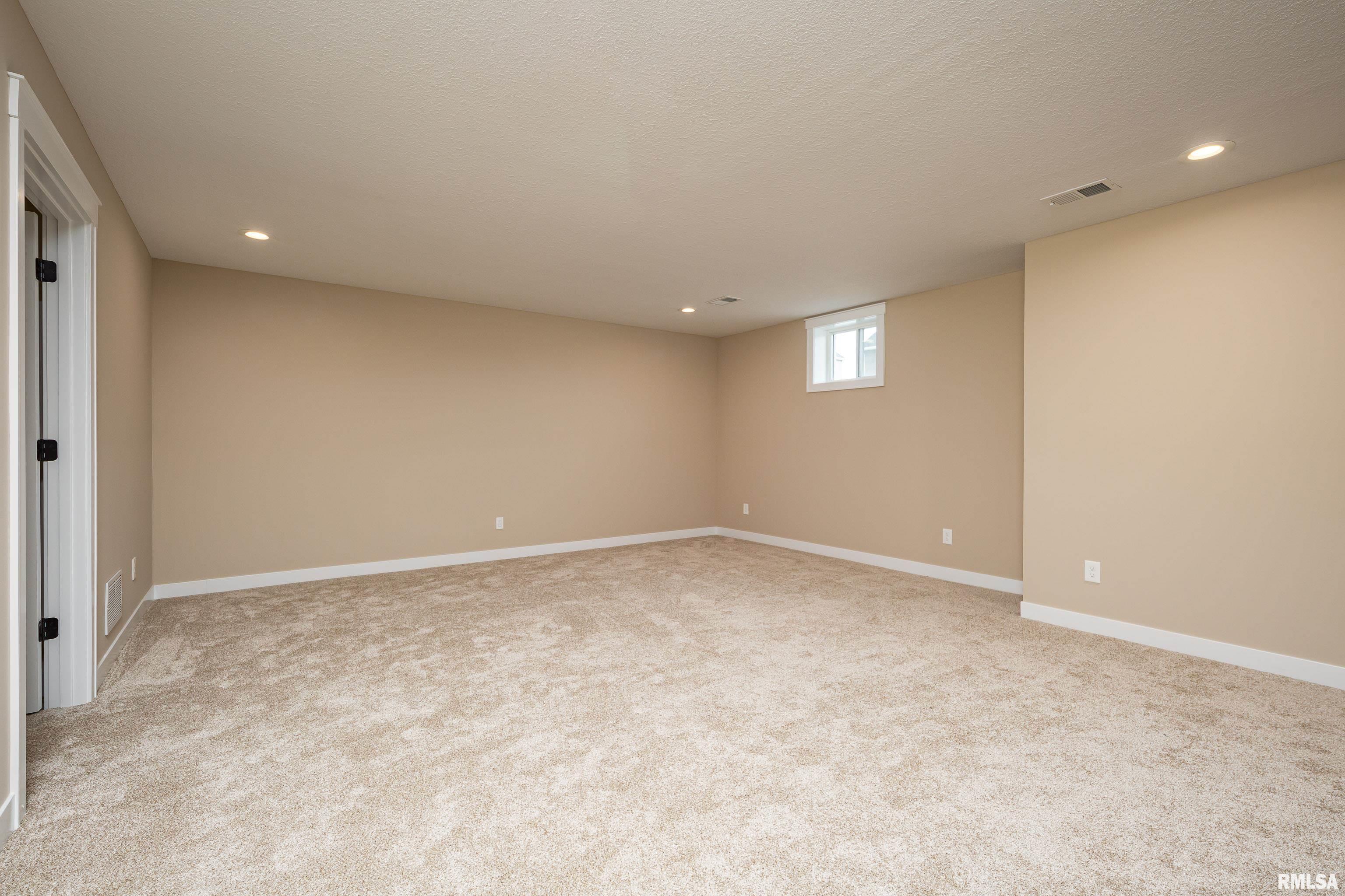 6105 Christie Court Property Photo 32