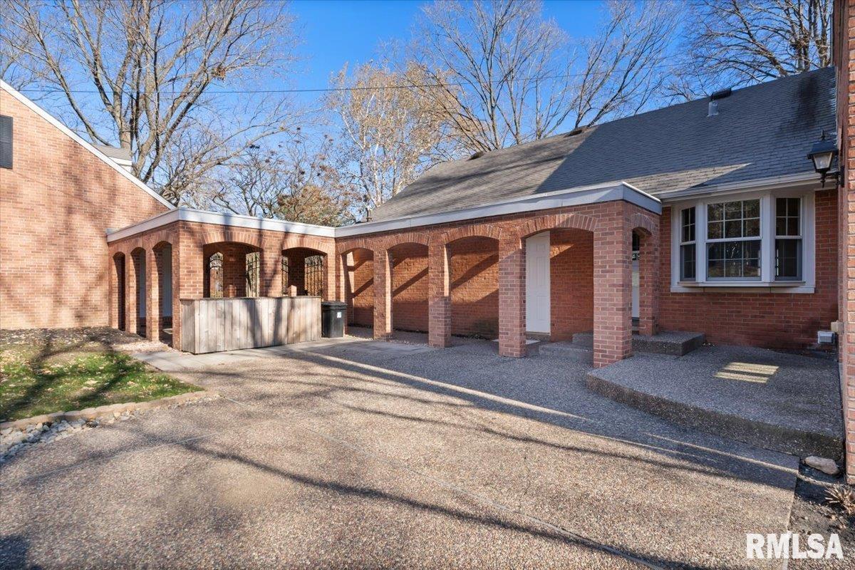 1 Oak Park Drive Property Photo 14