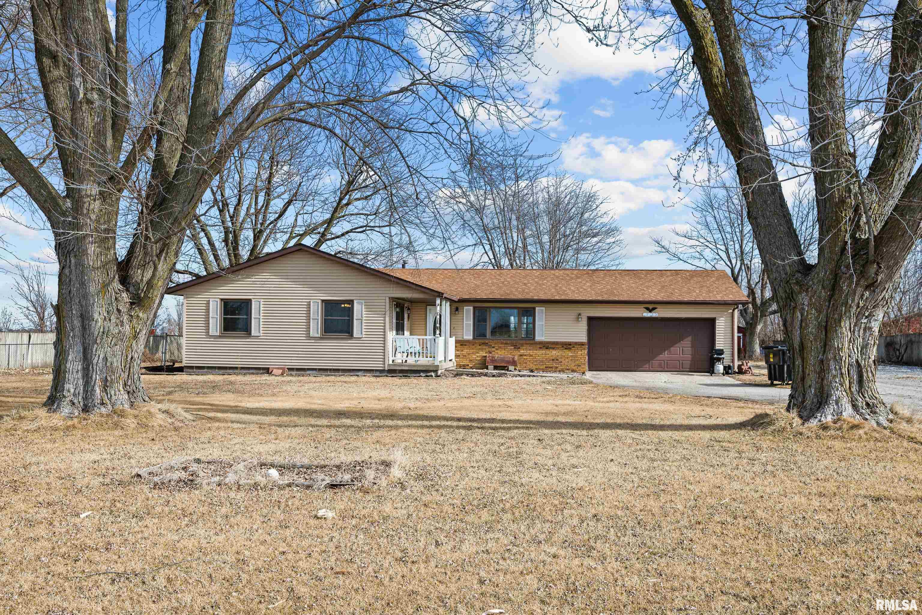 12462 E 150th Street Property Photo 1