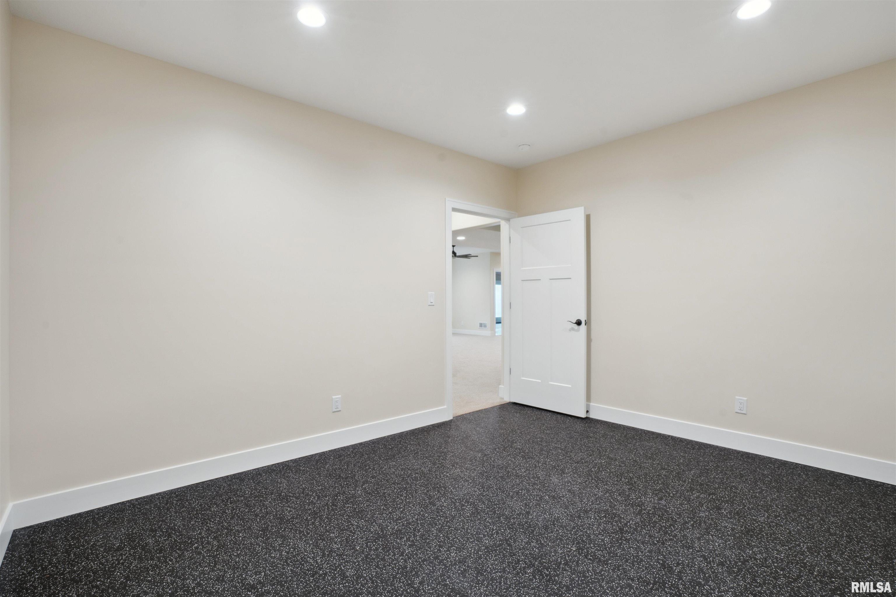 1611 Jondre Drive Property Photo 26