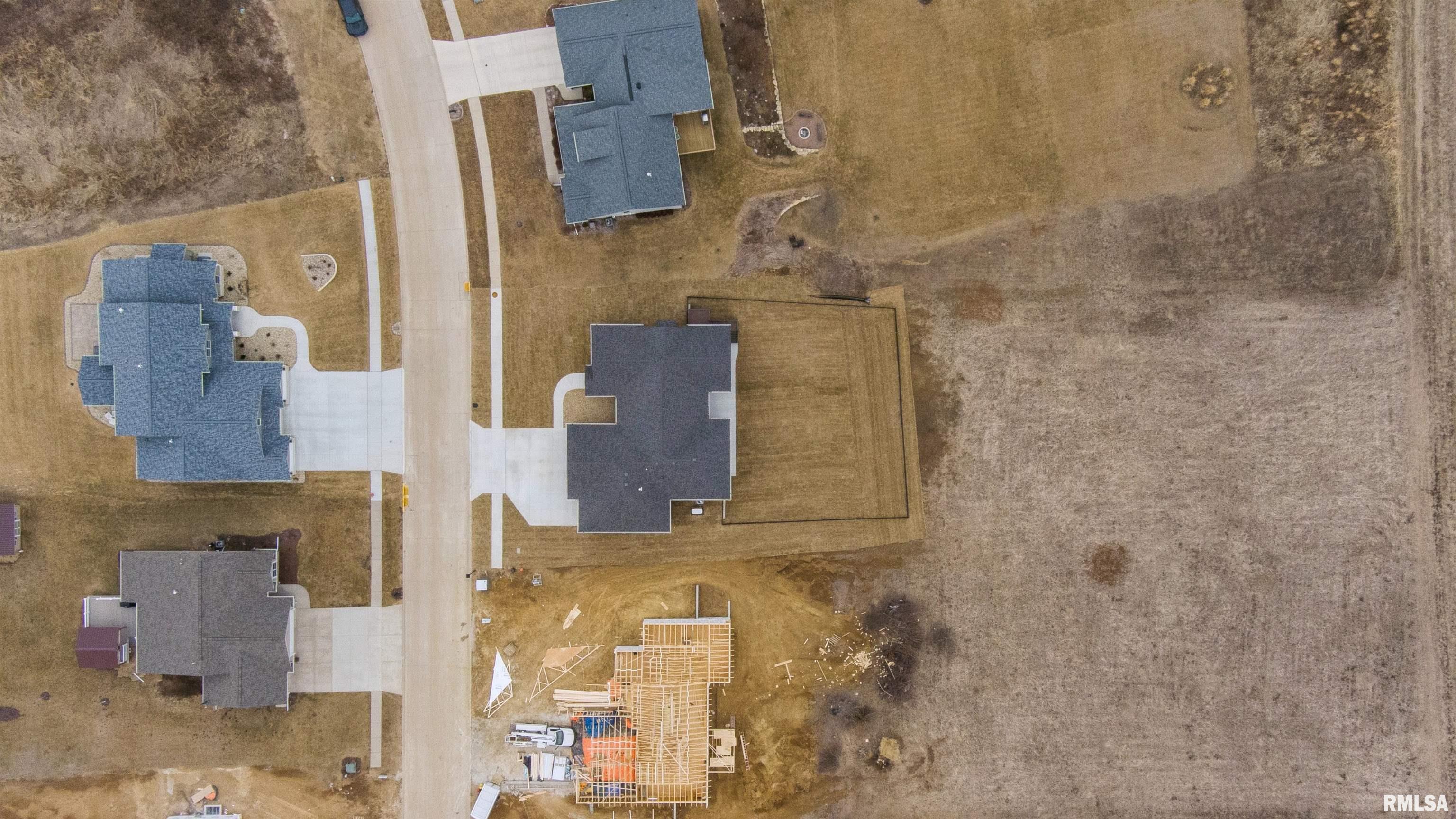 1611 Jondre Drive Property Photo 41