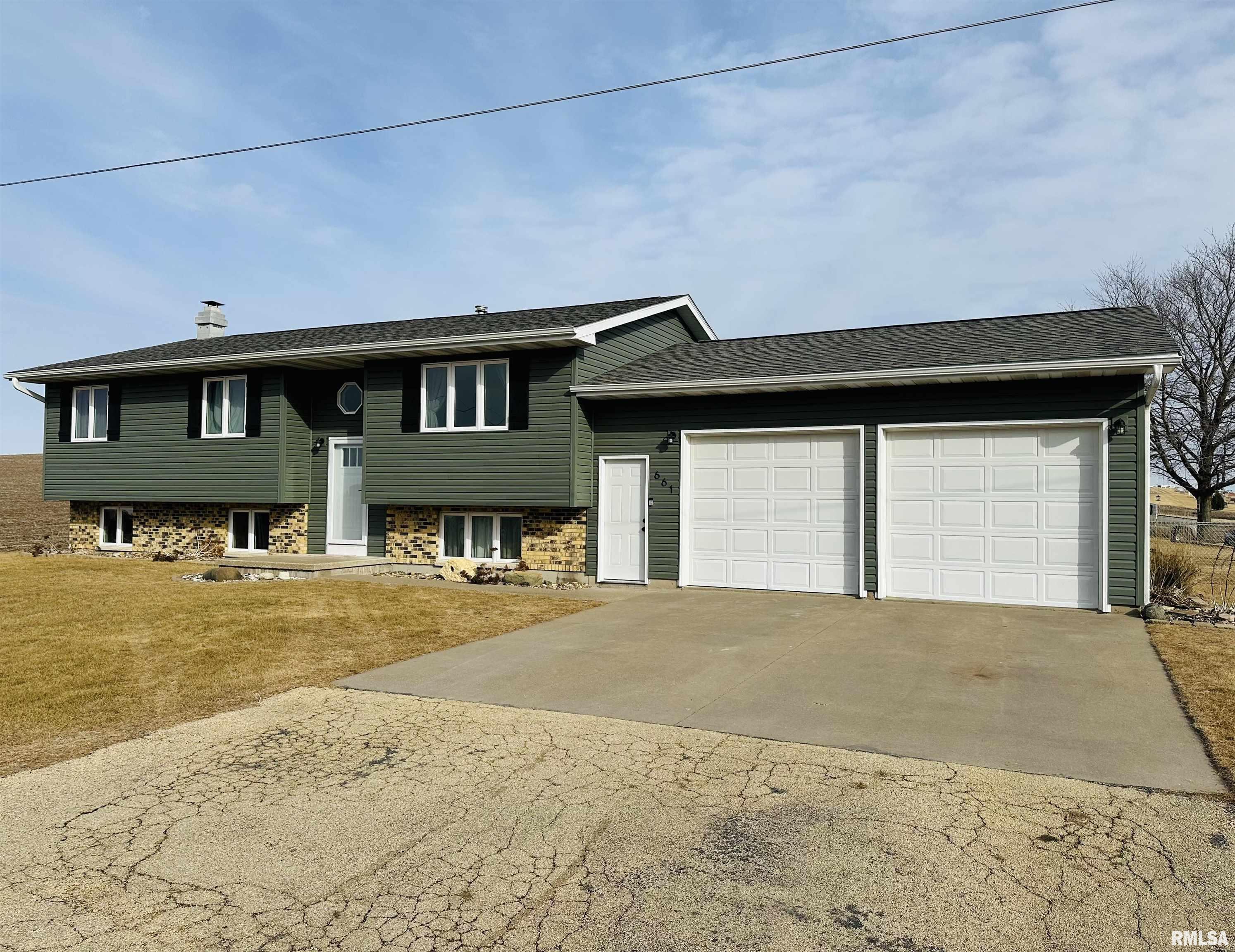 661 Sunset Drive Property Photo