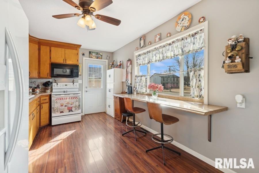 707 Broad Street Property Photo 10