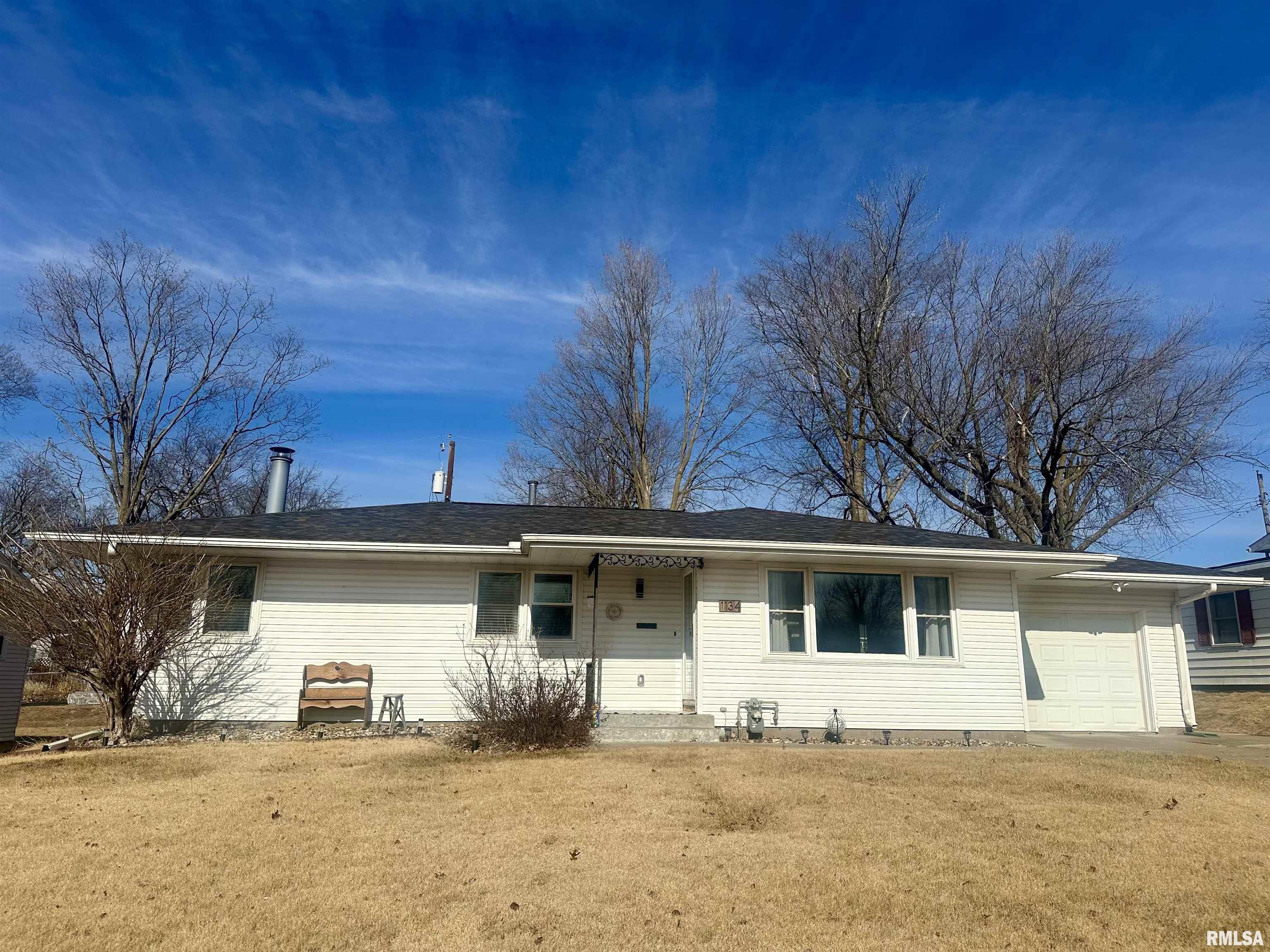 1134 6th Avenue North Property Photo 1