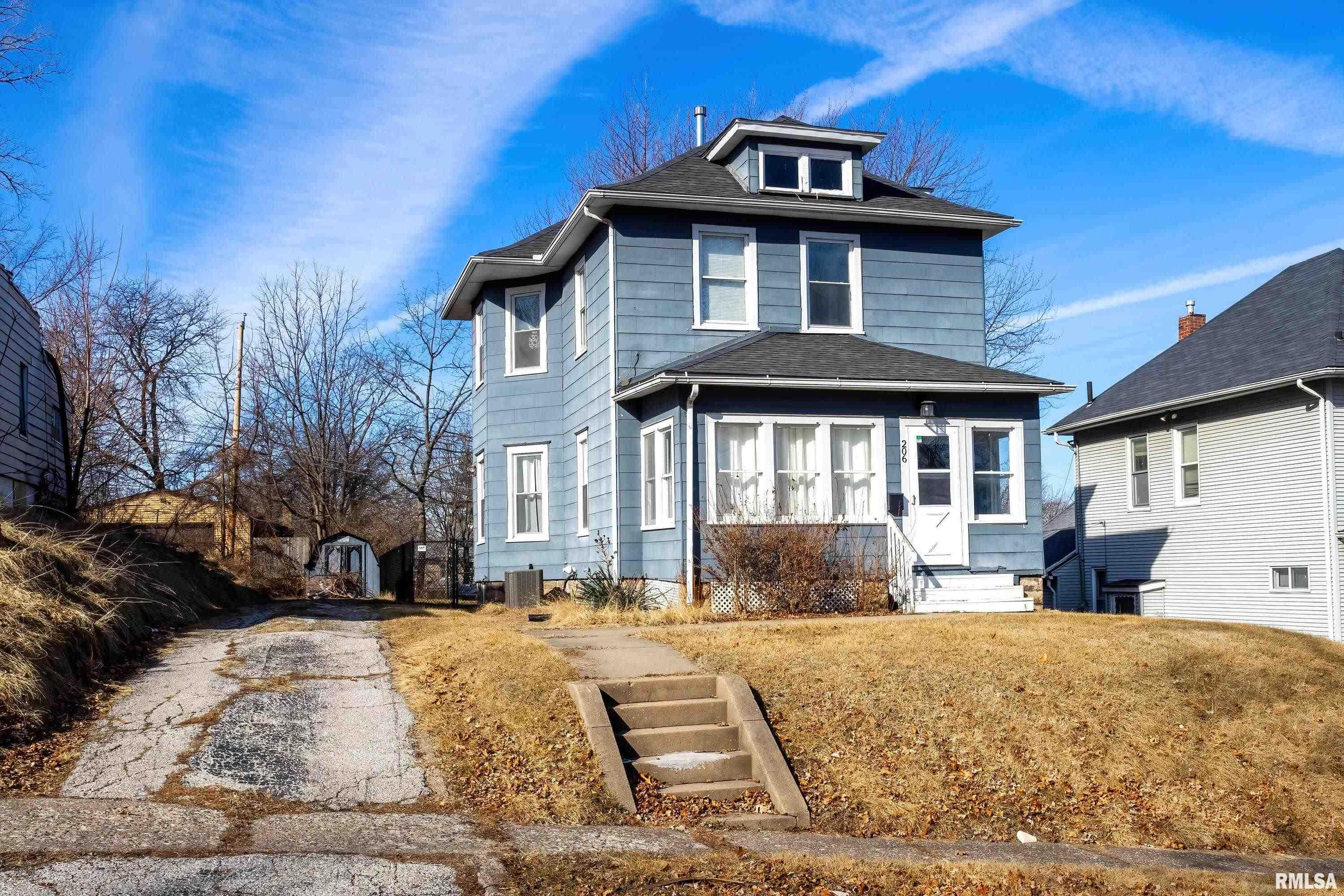 206 15th Street Property Photo