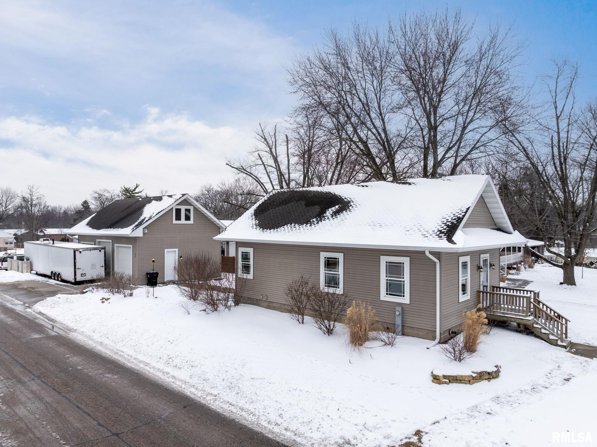2801 44th Street Property Photo