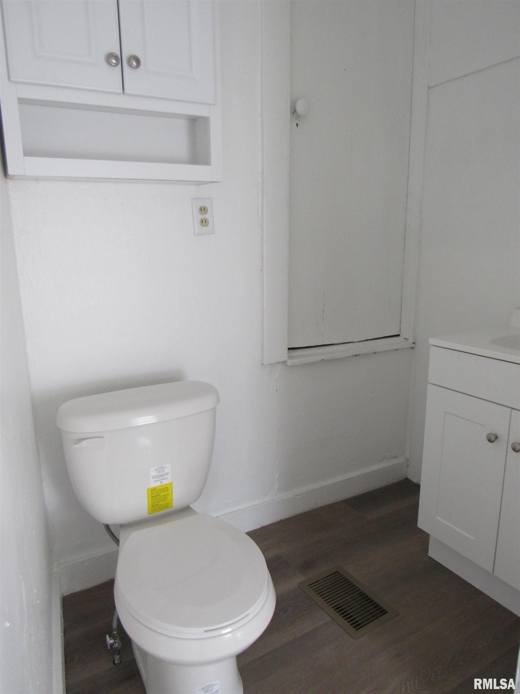 151 6th Street Property Photo 9
