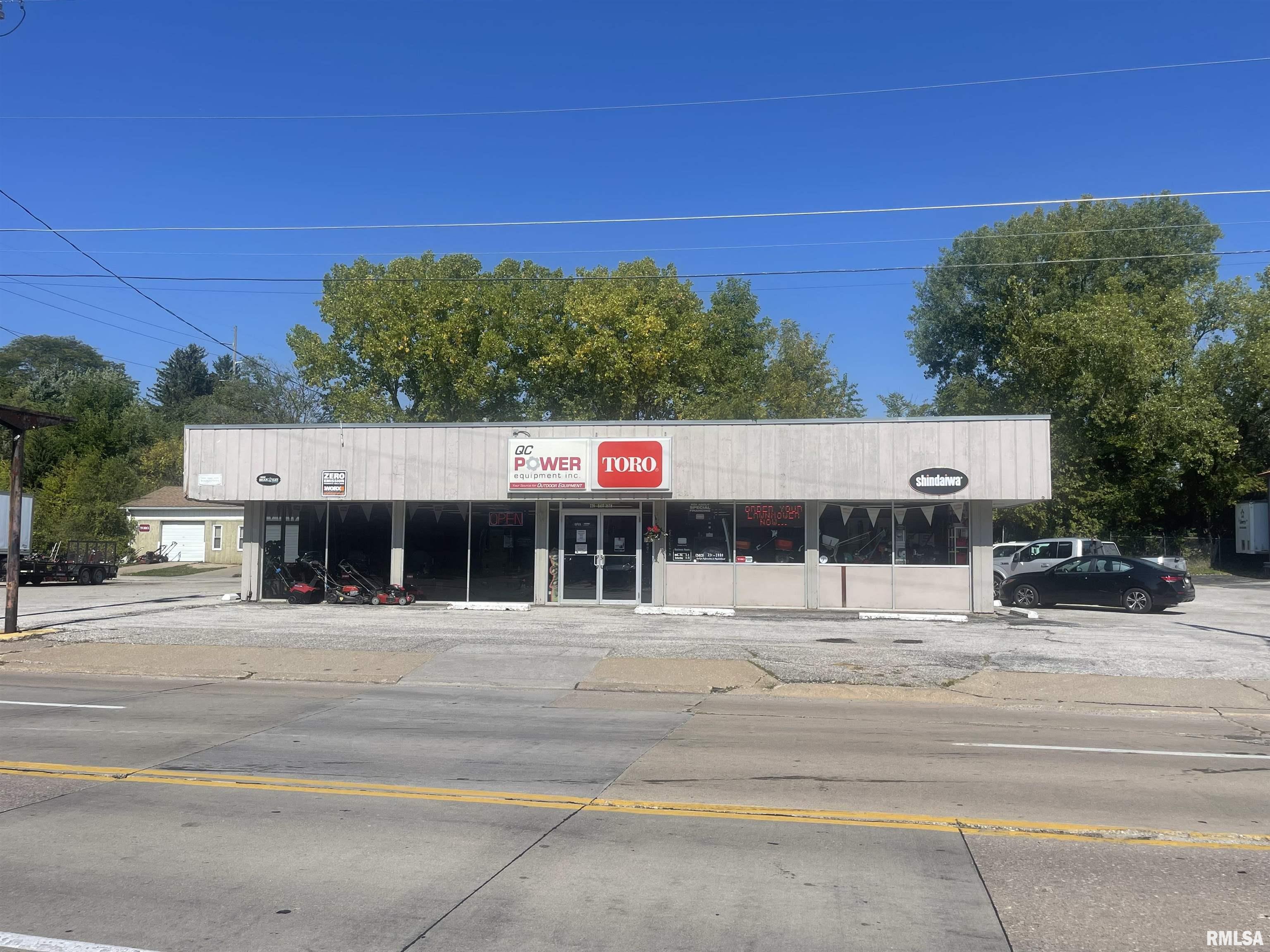 212 & 226 E 35th Street Property Photo