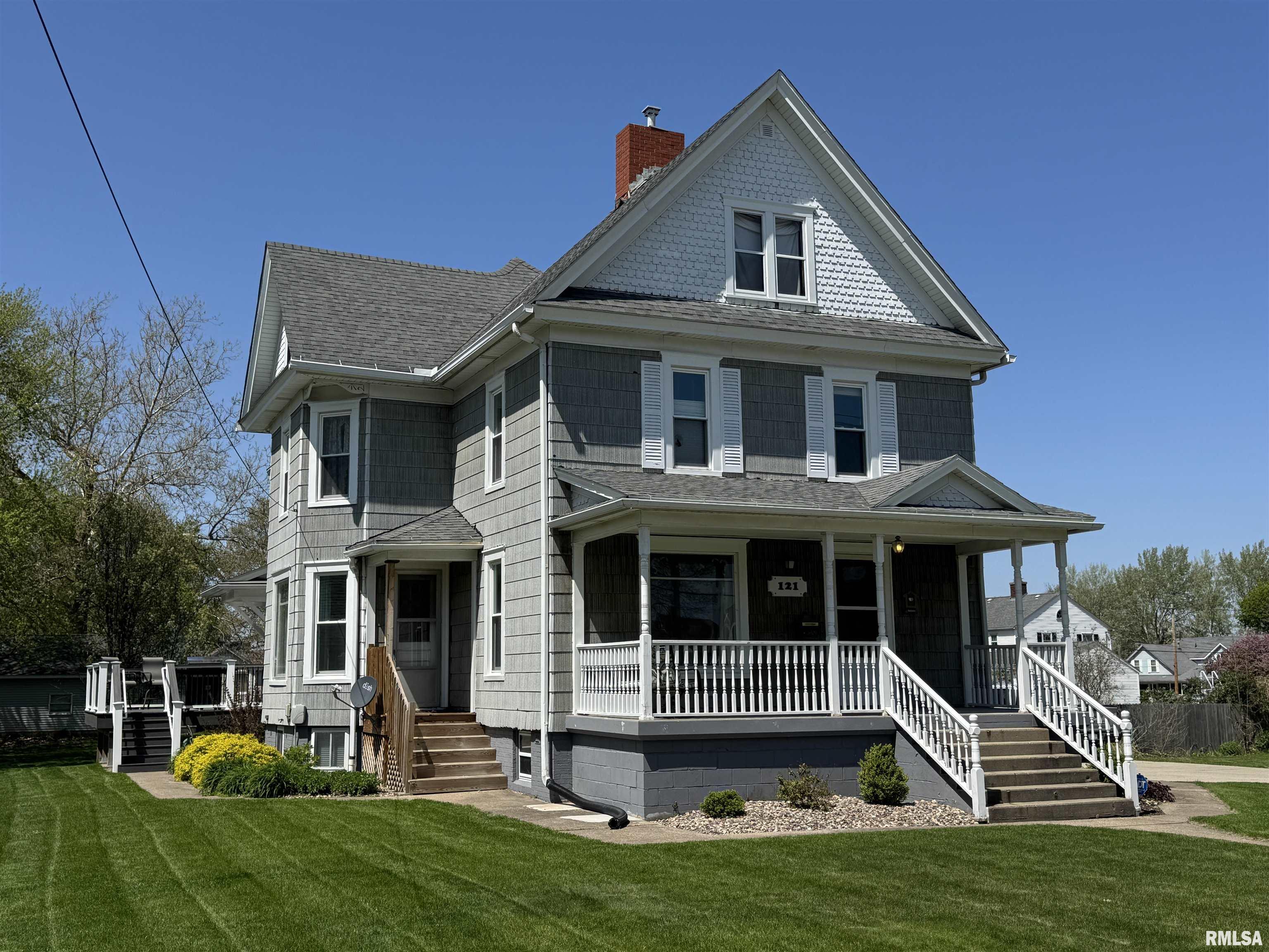 121 S Vail Street Property Photo