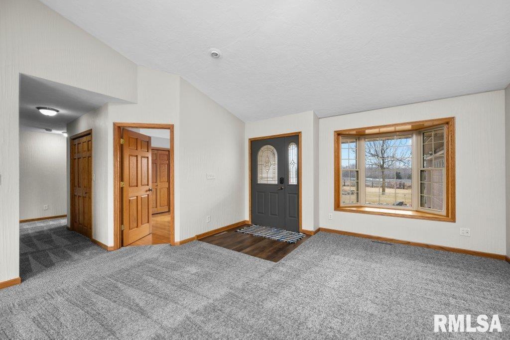 2262 260th Avenue Property Photo 16