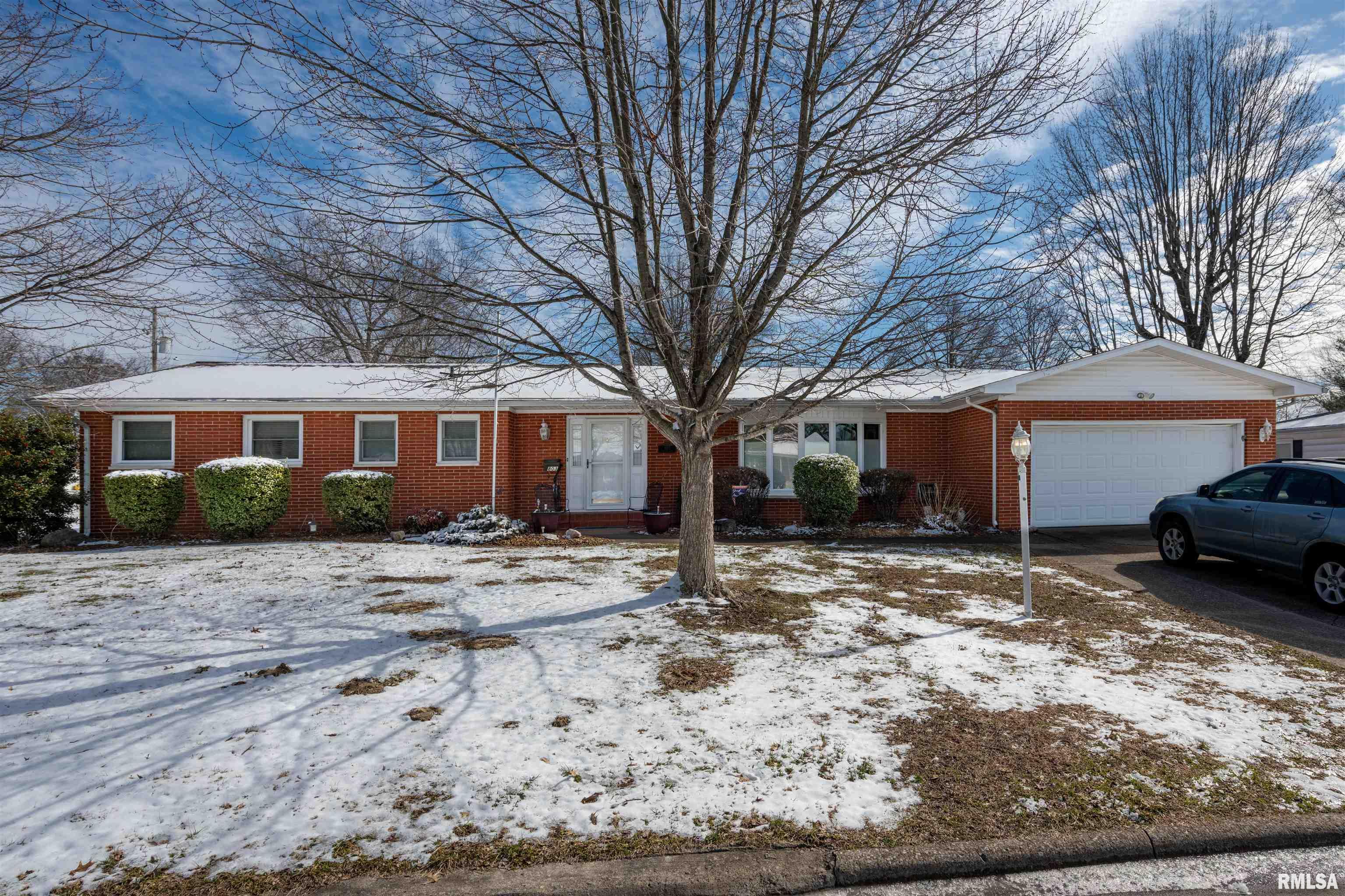 803 Dogwood Lane Property Photo