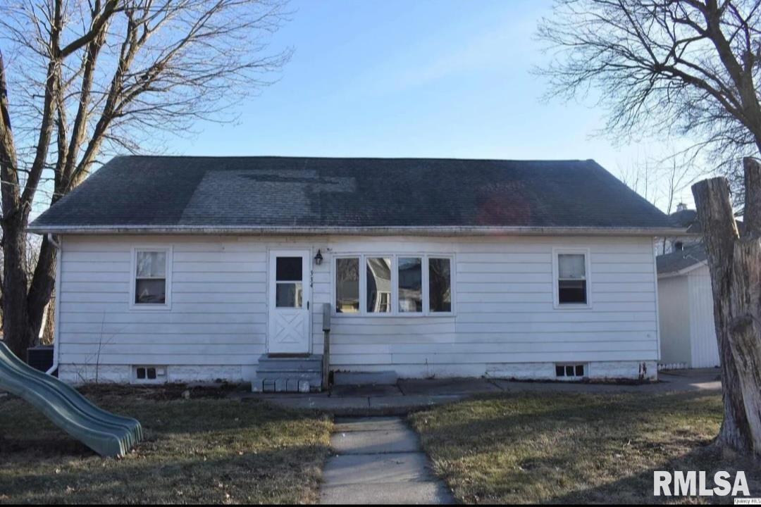 334 E South Street Property Photo