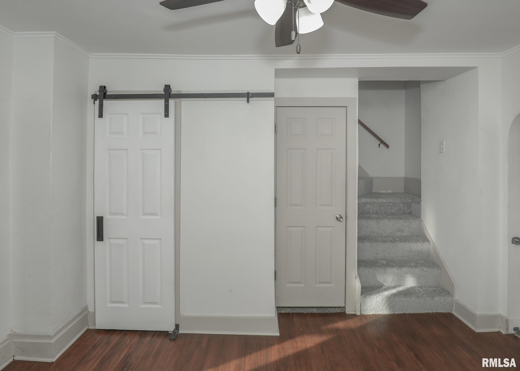 1529 42nd Street Property Photo 10