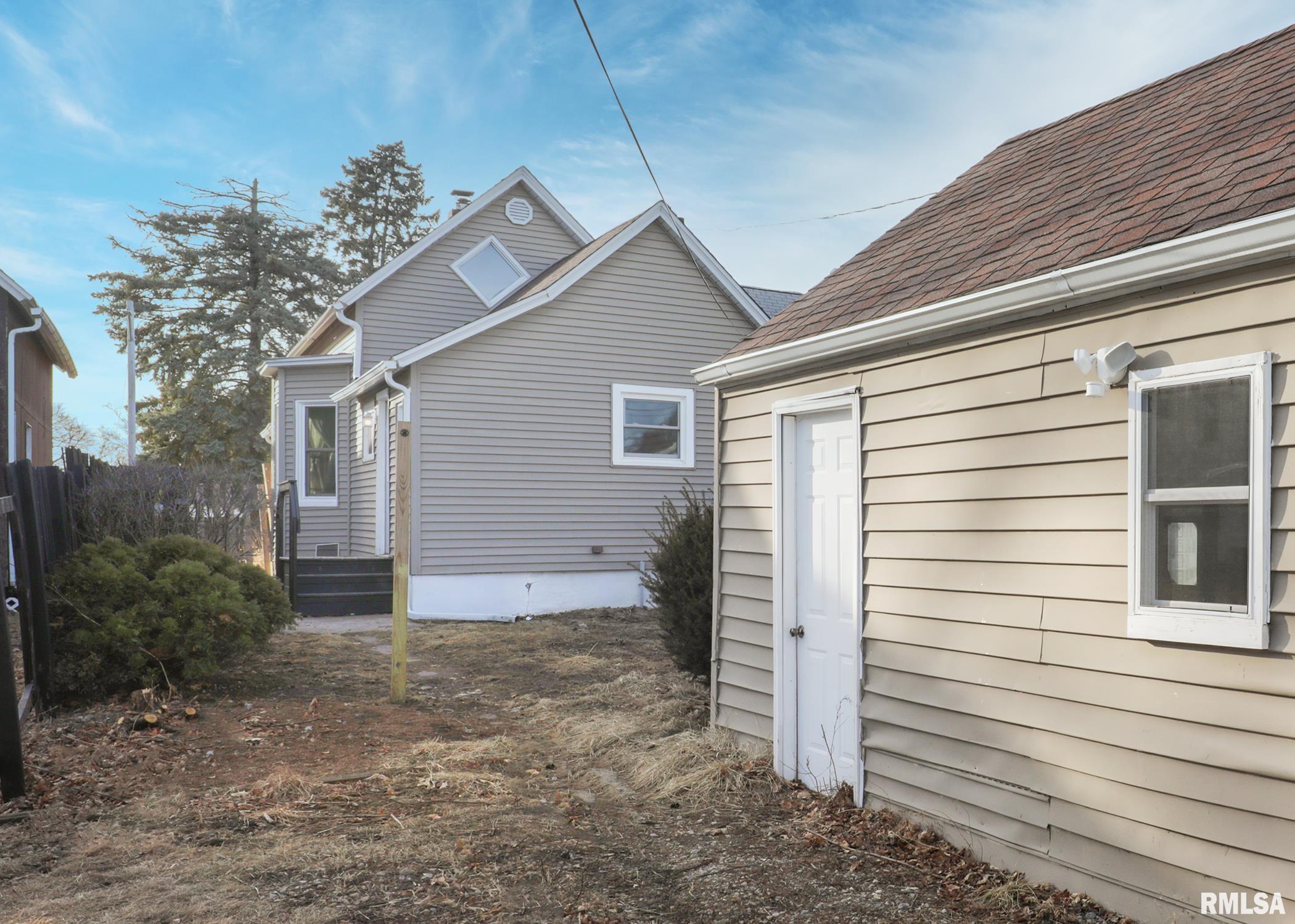 1529 42nd Street Property Photo 23
