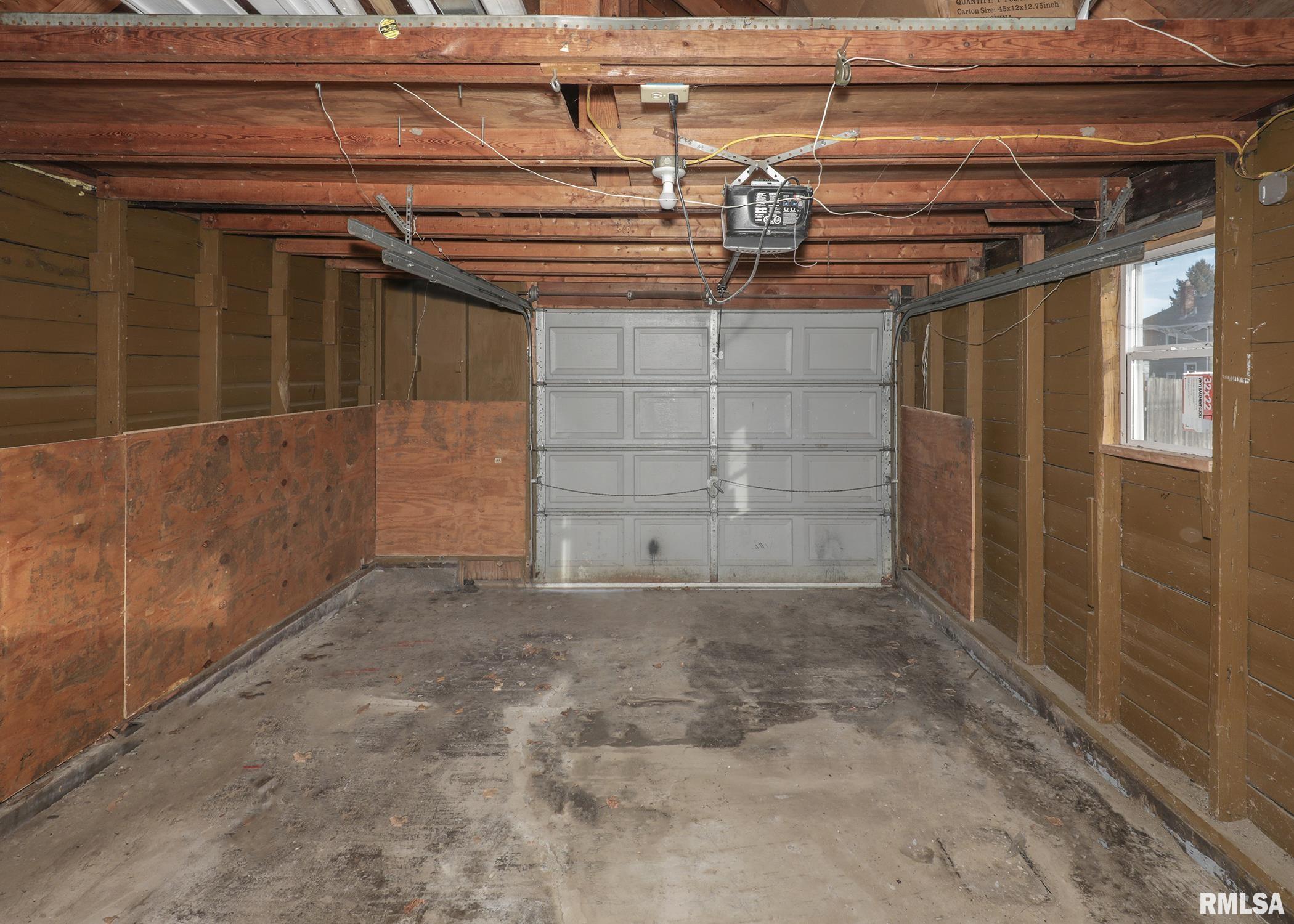 1529 42nd Street Property Photo 24