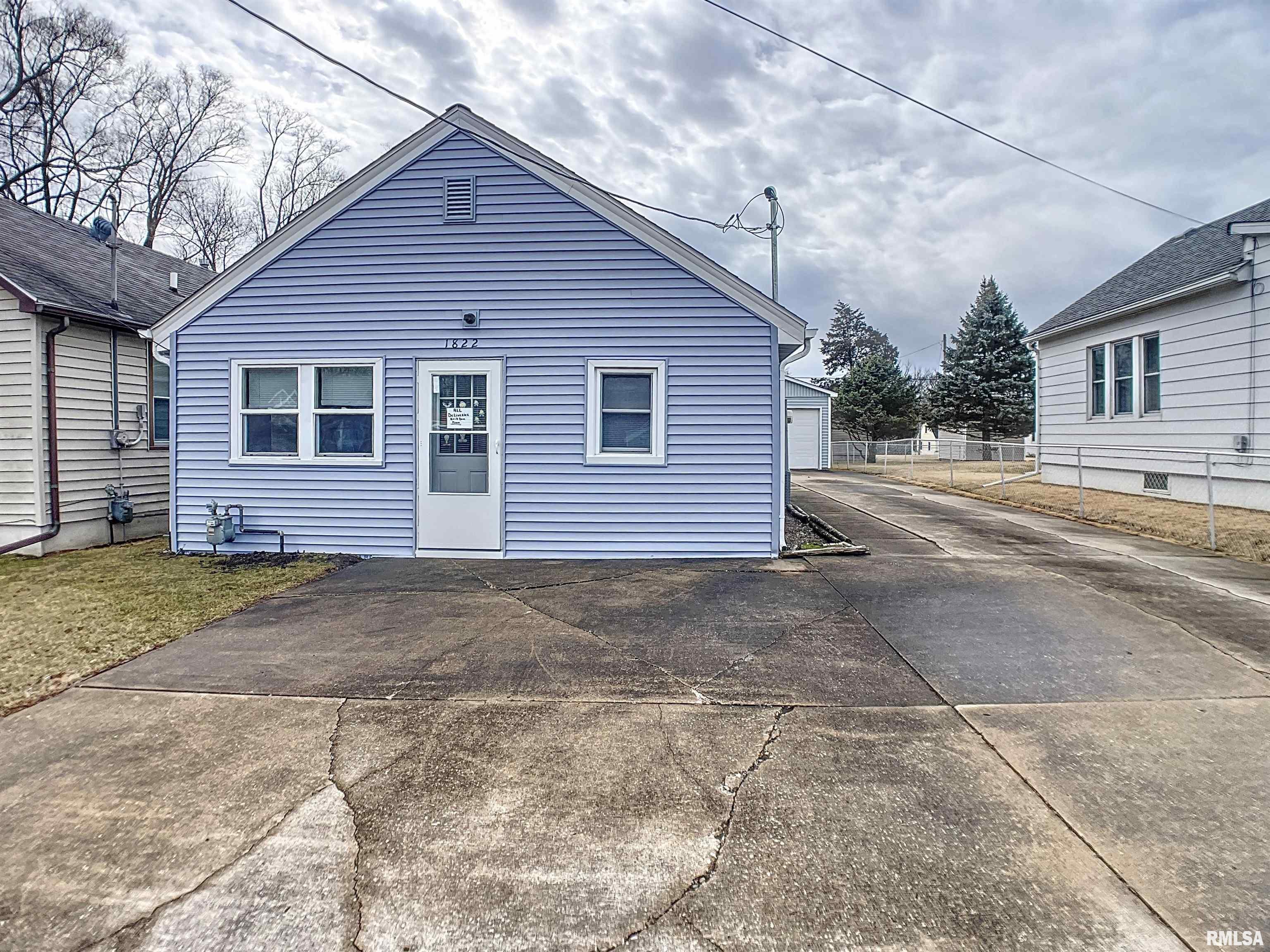 1822 27 1/2 Avenue Property Photo