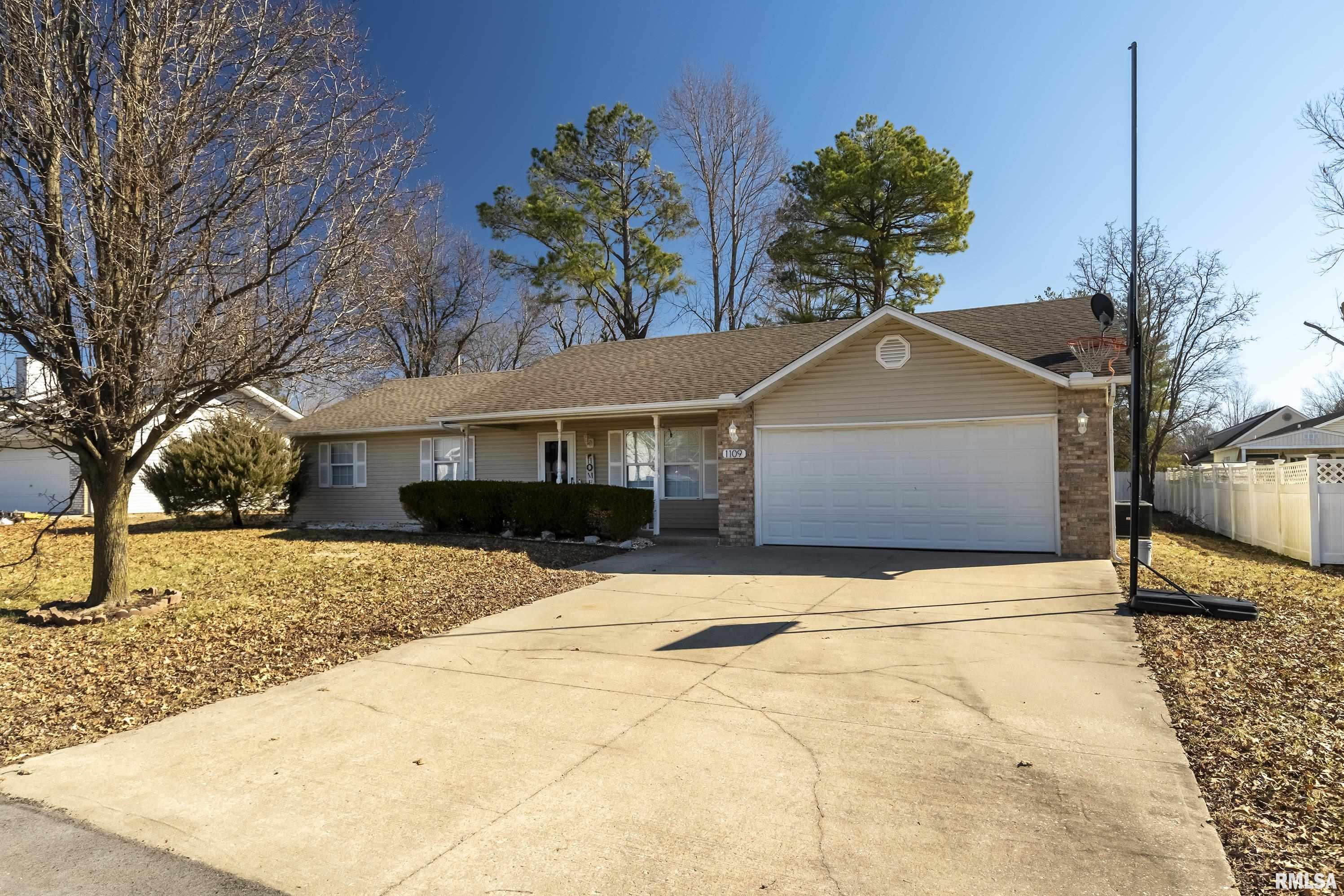 1109 Pemberton Drive Property Photo