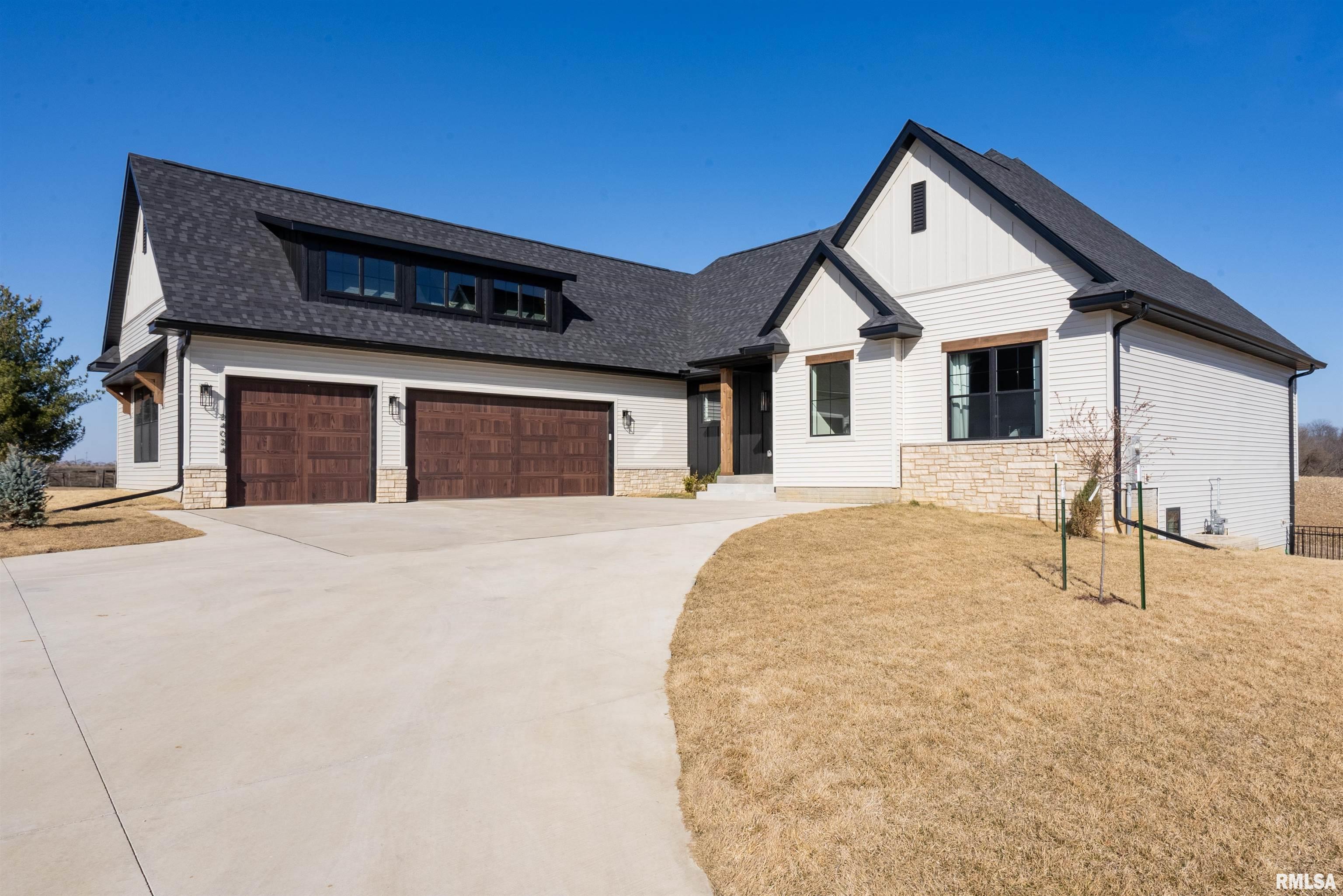 24024 185th Street Property Photo