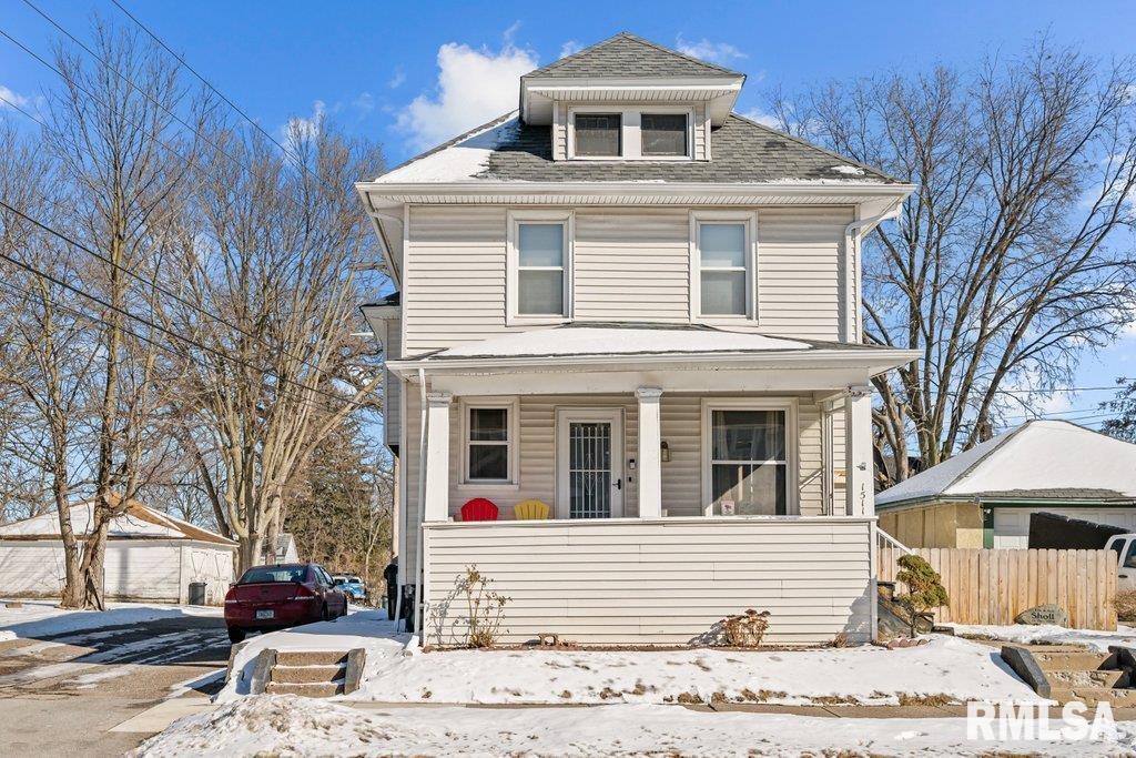 1511 Grand Avenue Property Photo