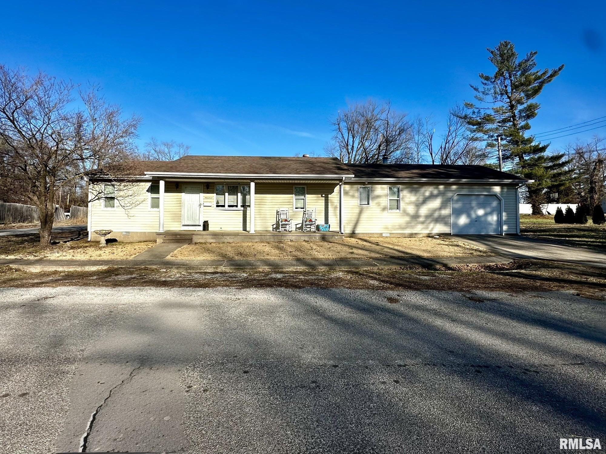 900 Park Street Property Photo