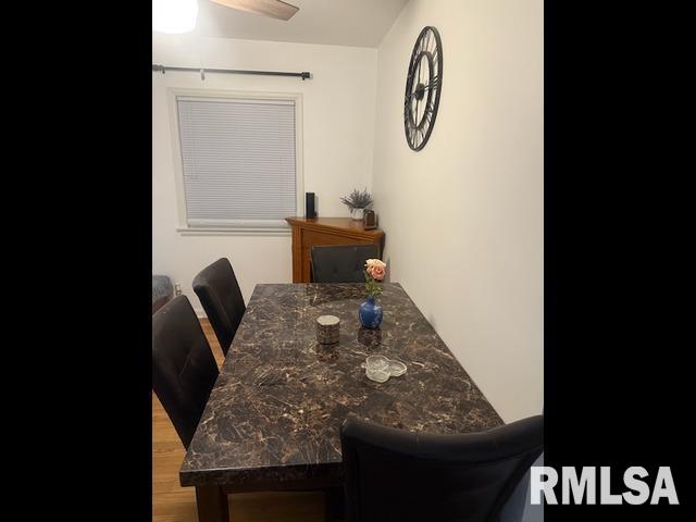 704 Washington Street Property Photo 4
