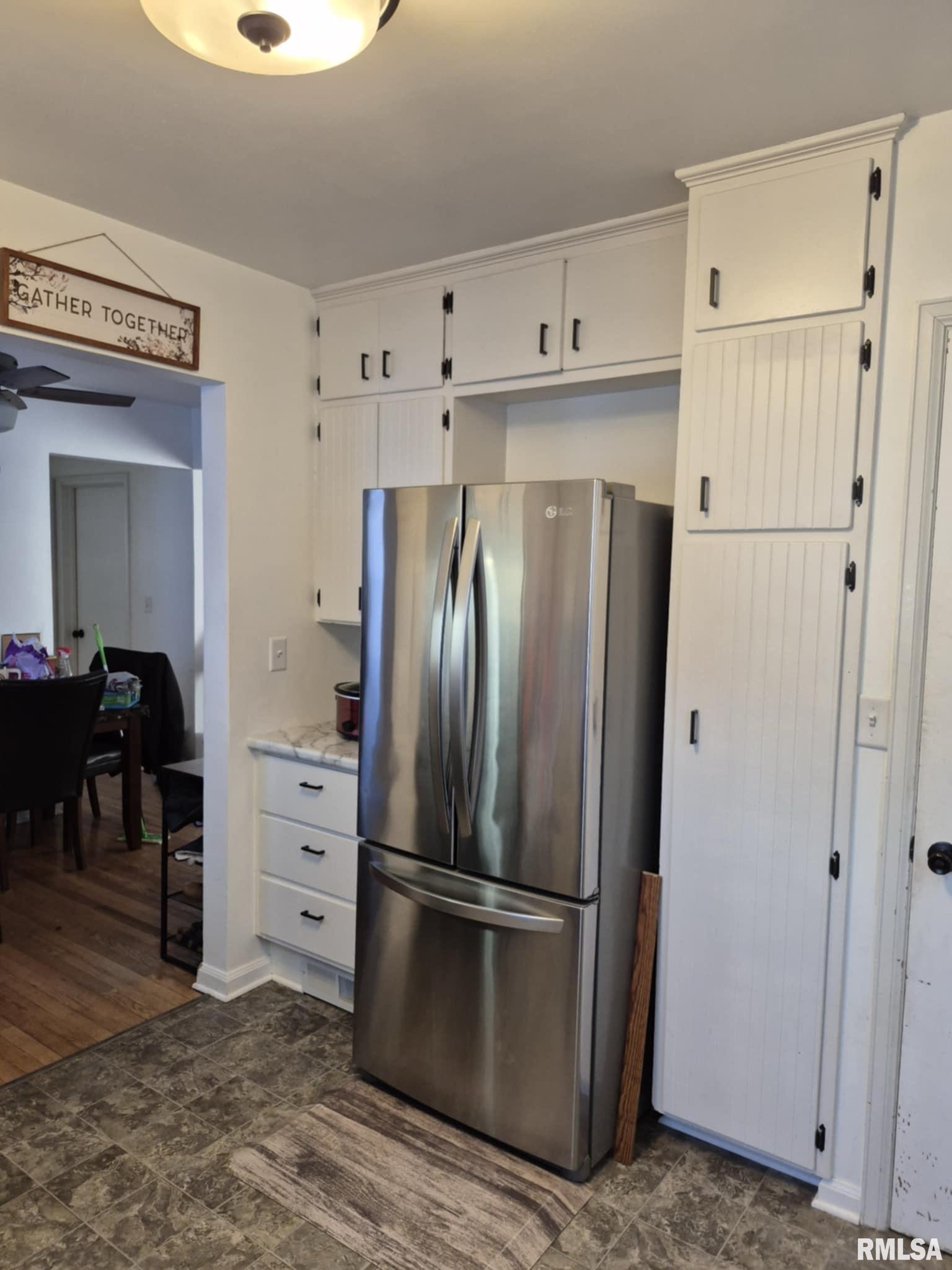 704 Washington Street Property Photo 10