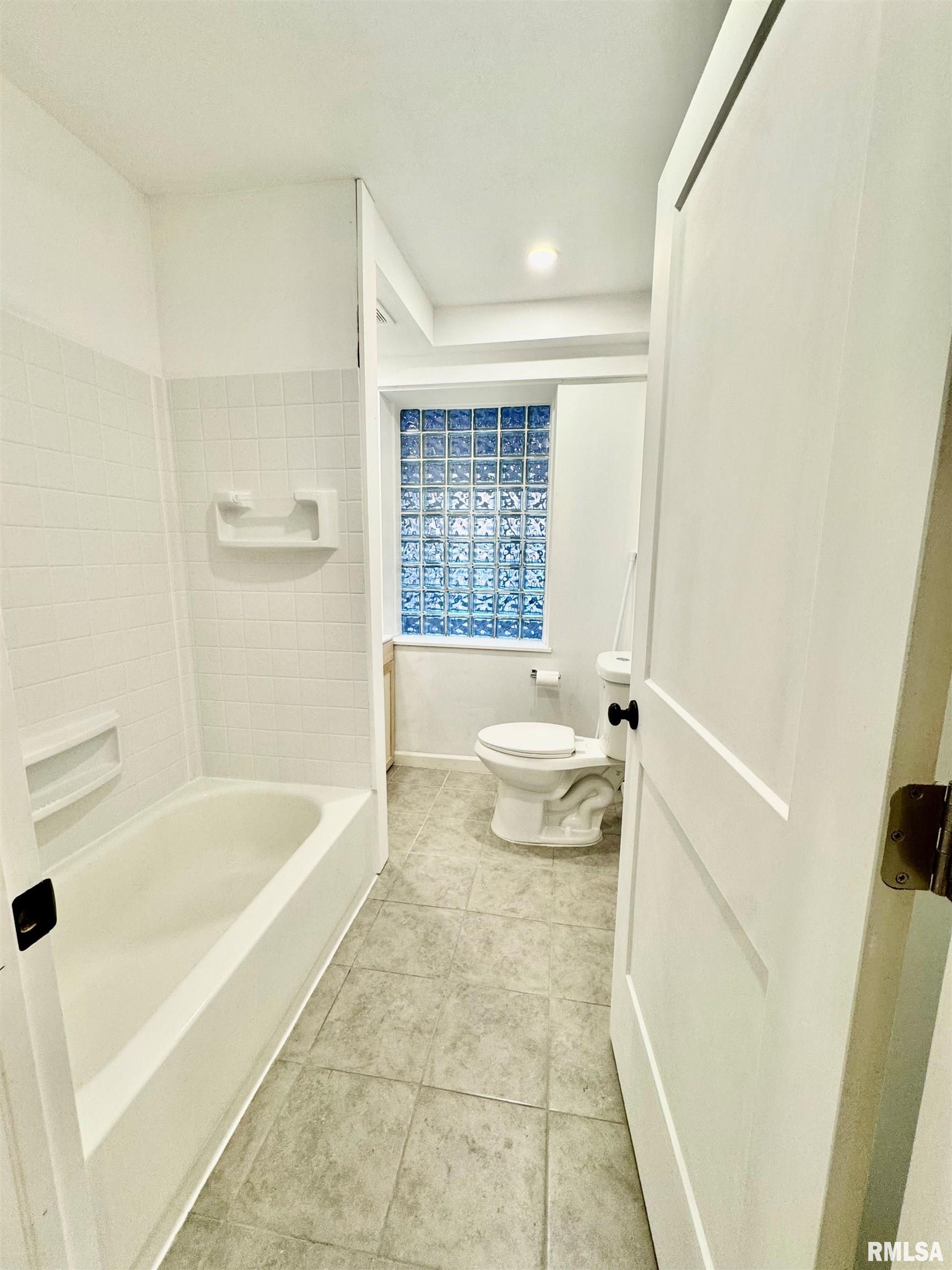 114 Dewhurst Street Property Photo 5