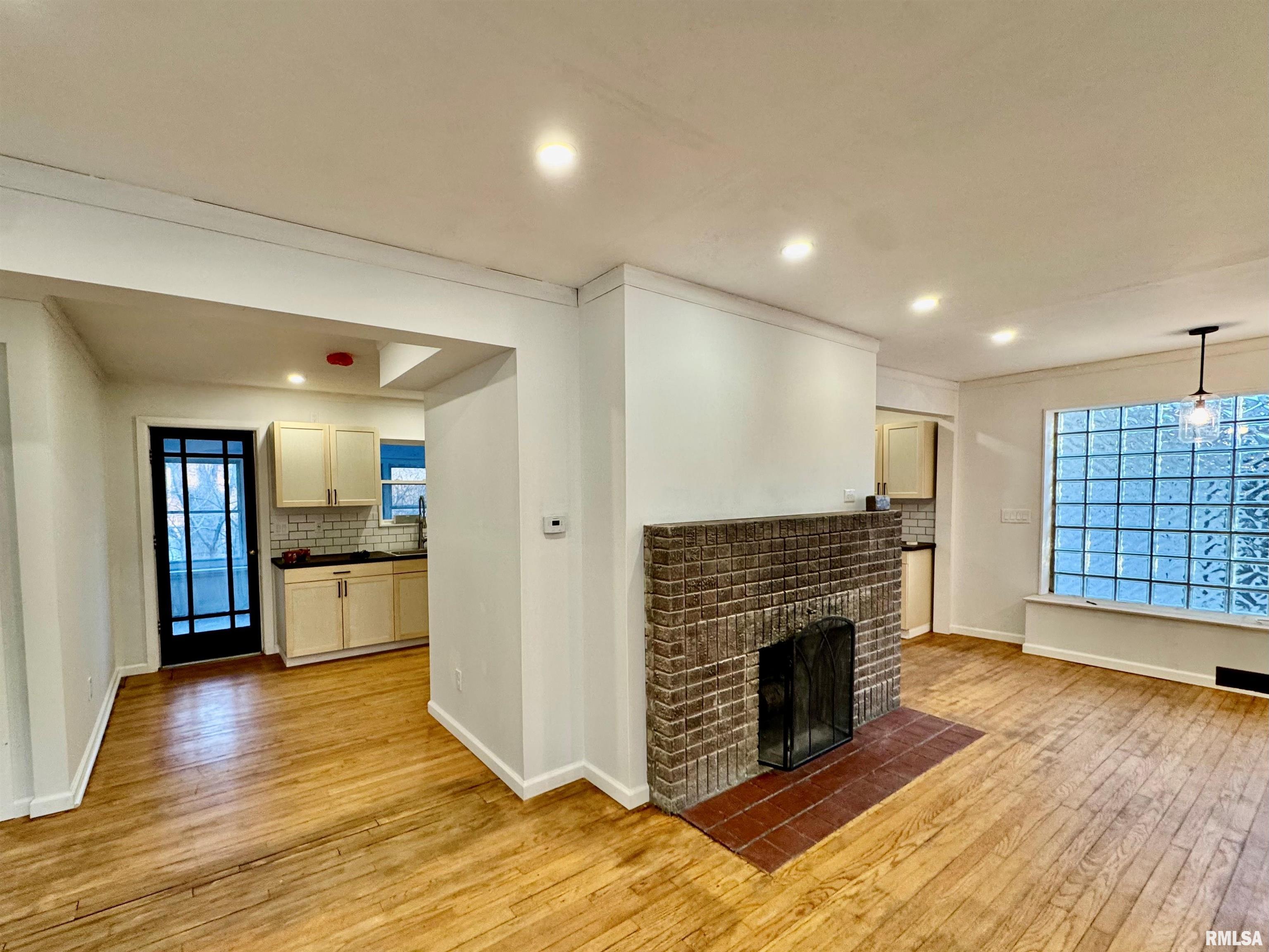 114 Dewhurst Street Property Photo 12