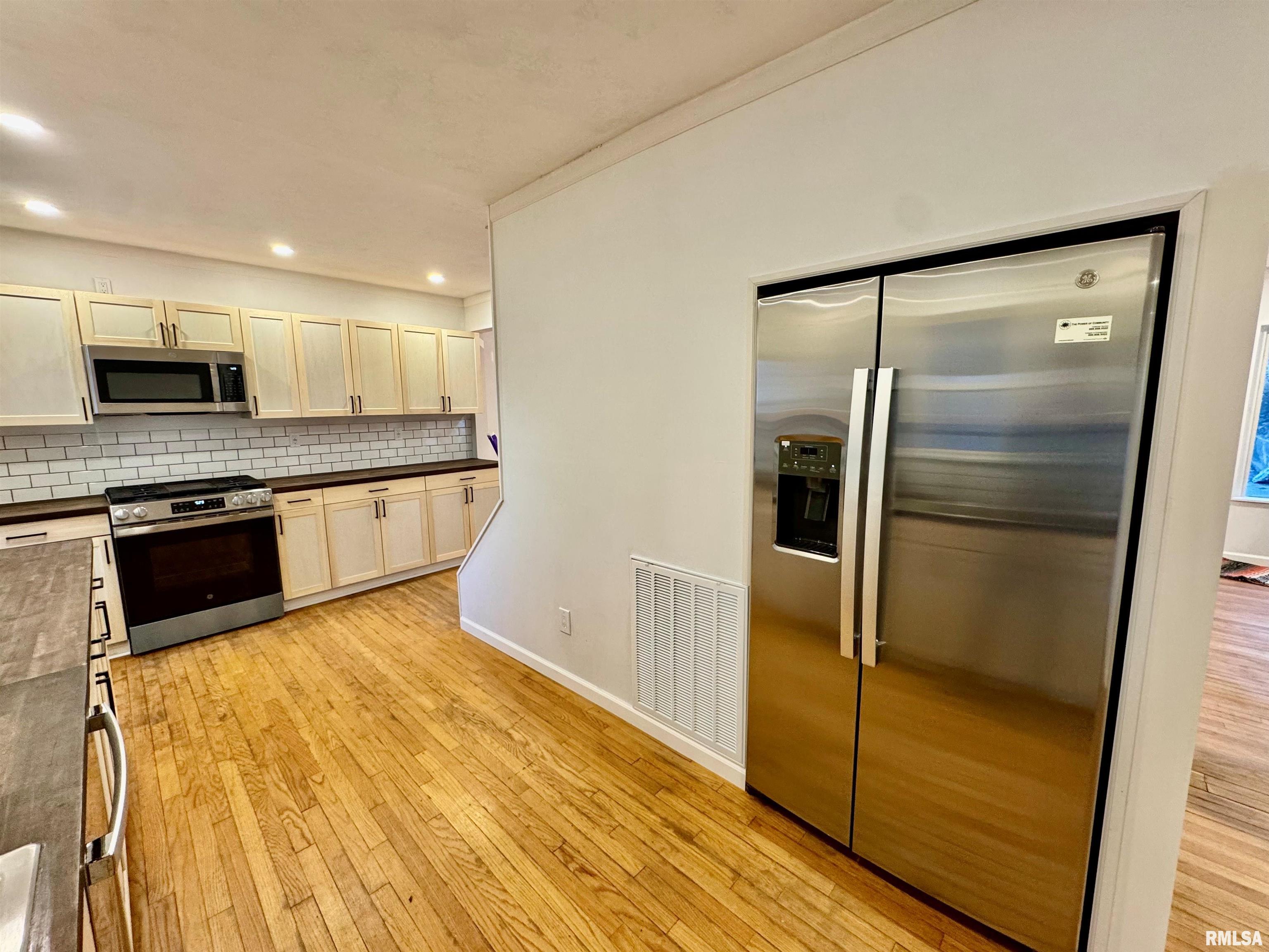 114 Dewhurst Street Property Photo 16
