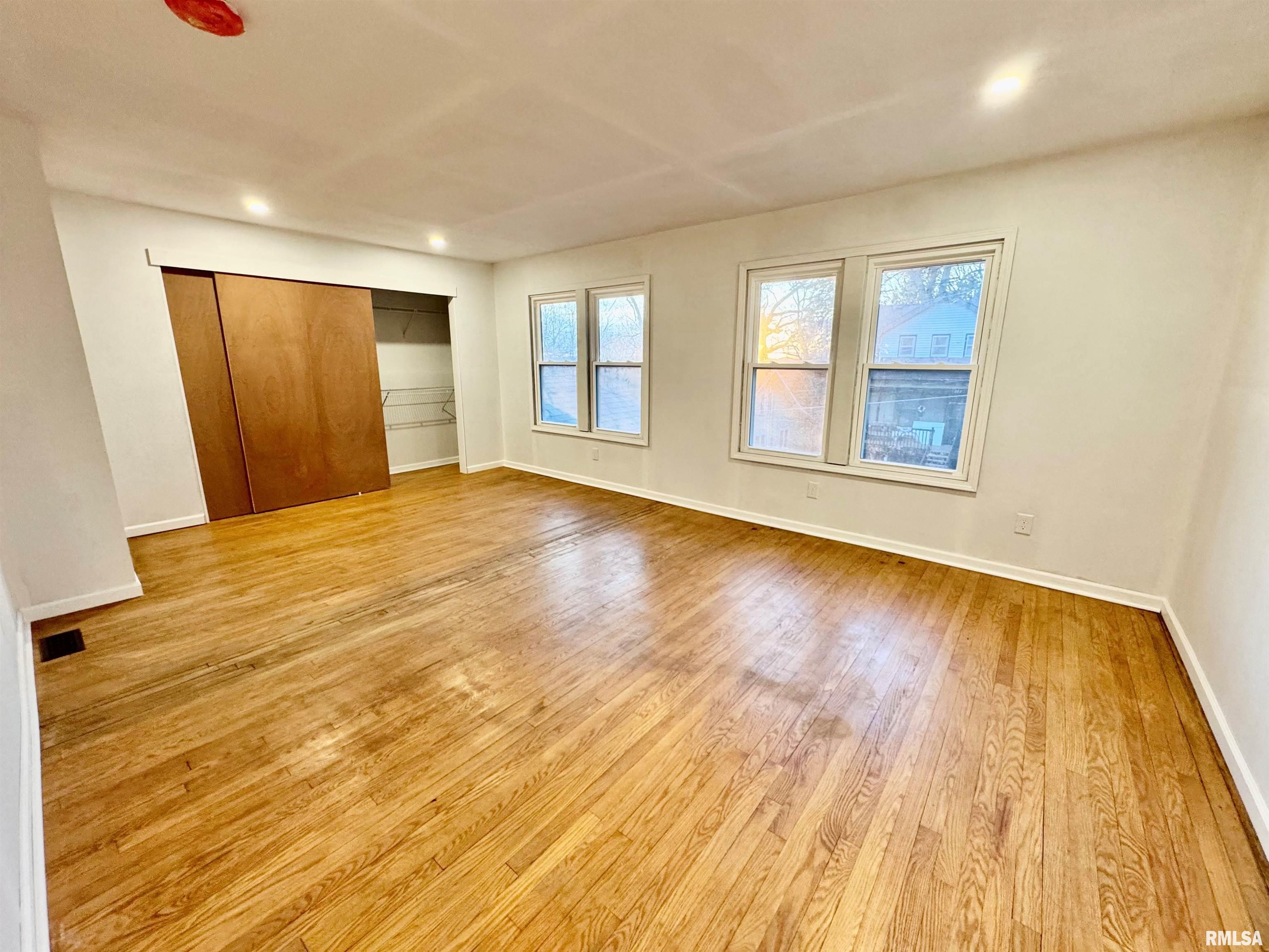 114 Dewhurst Street Property Photo 19