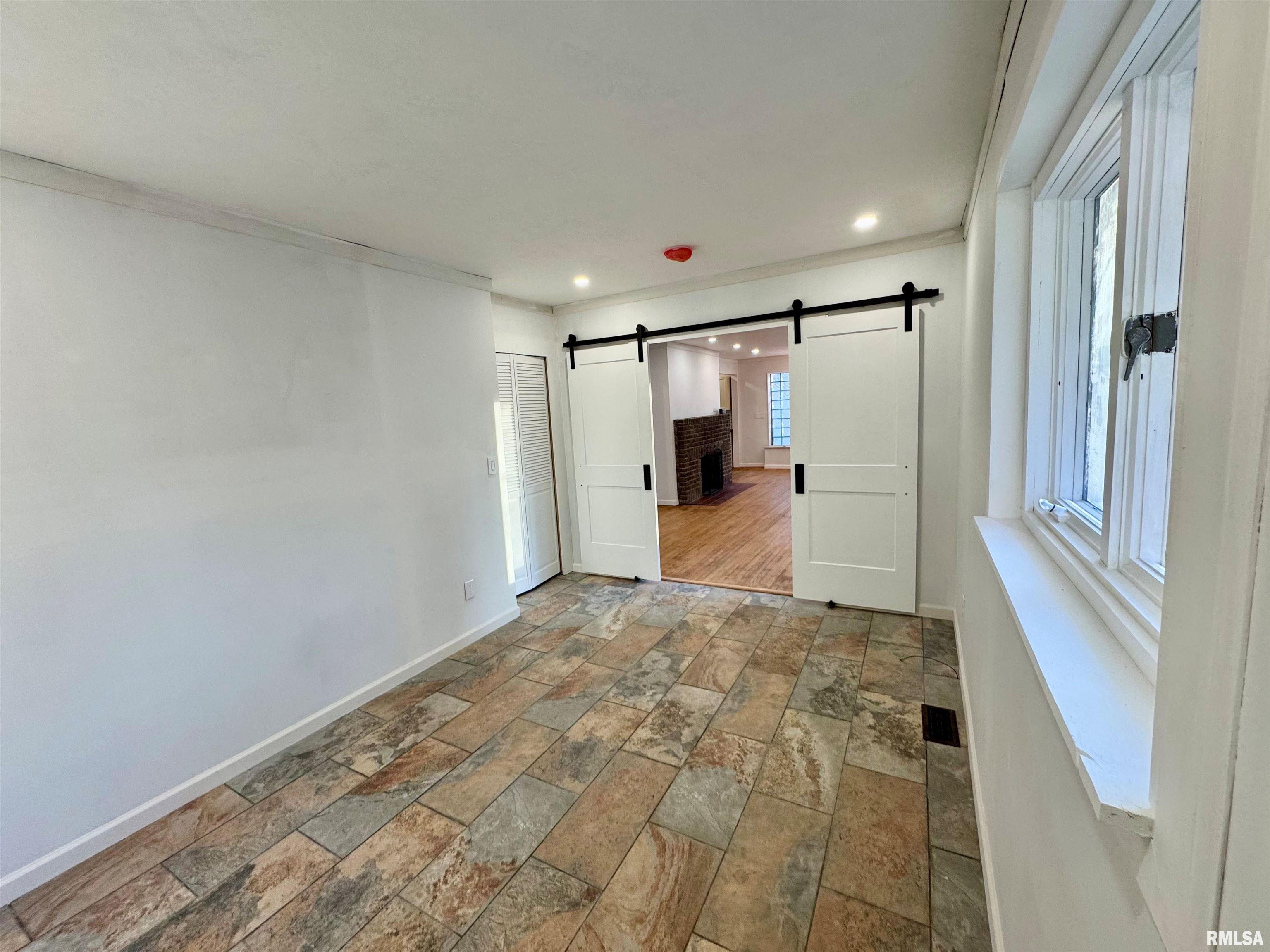 114 Dewhurst Street Property Photo 28