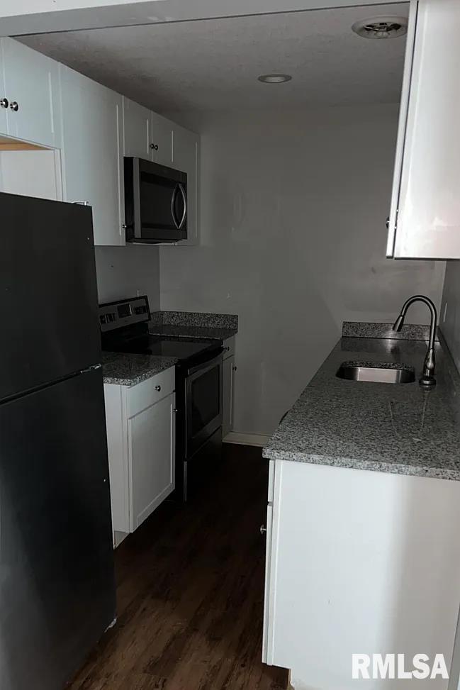 1605 N Harrison Street Property Photo 11