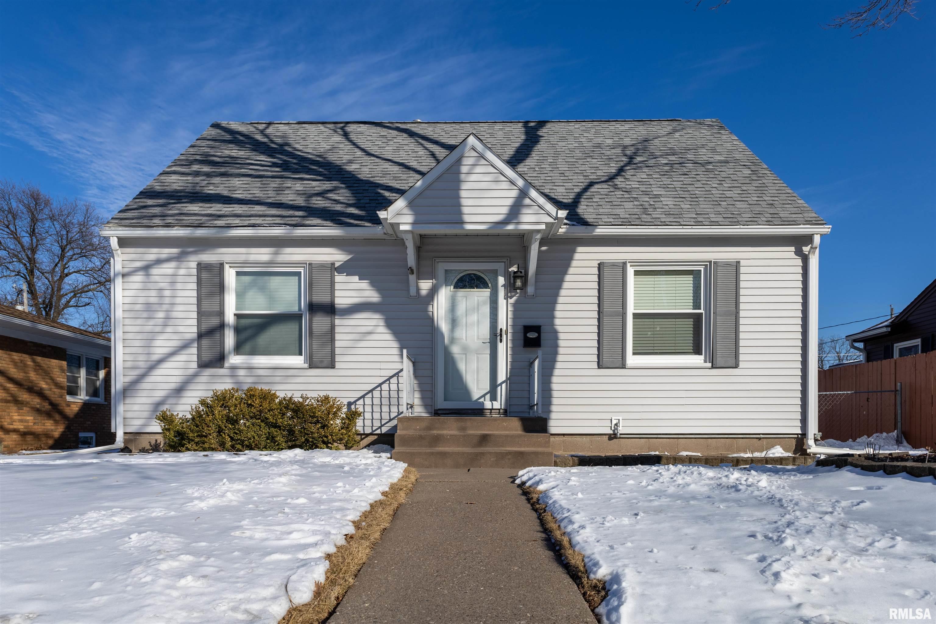 2415 Kelling Street Property Photo