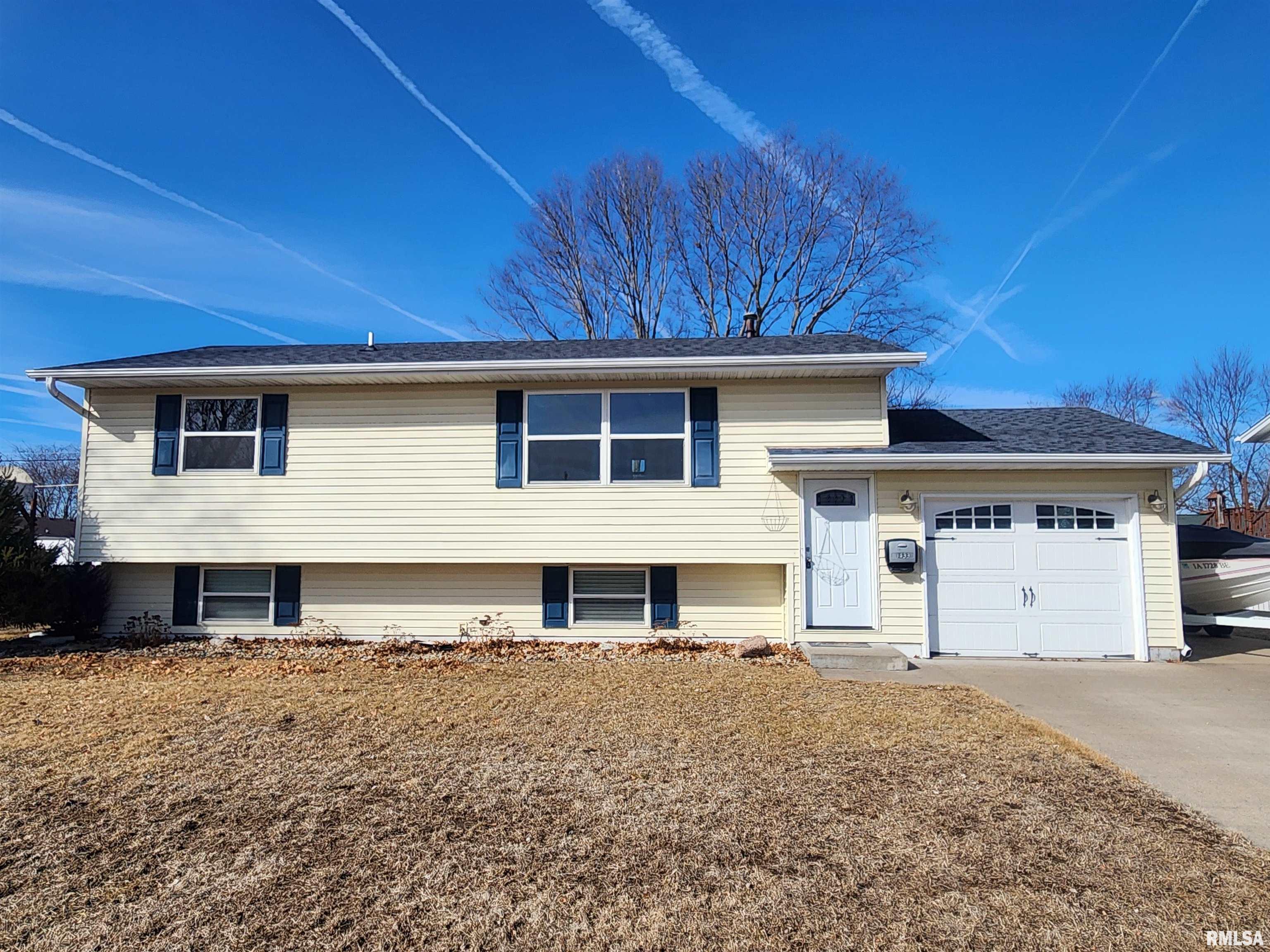 1433 Woods Avenue Property Photo 1