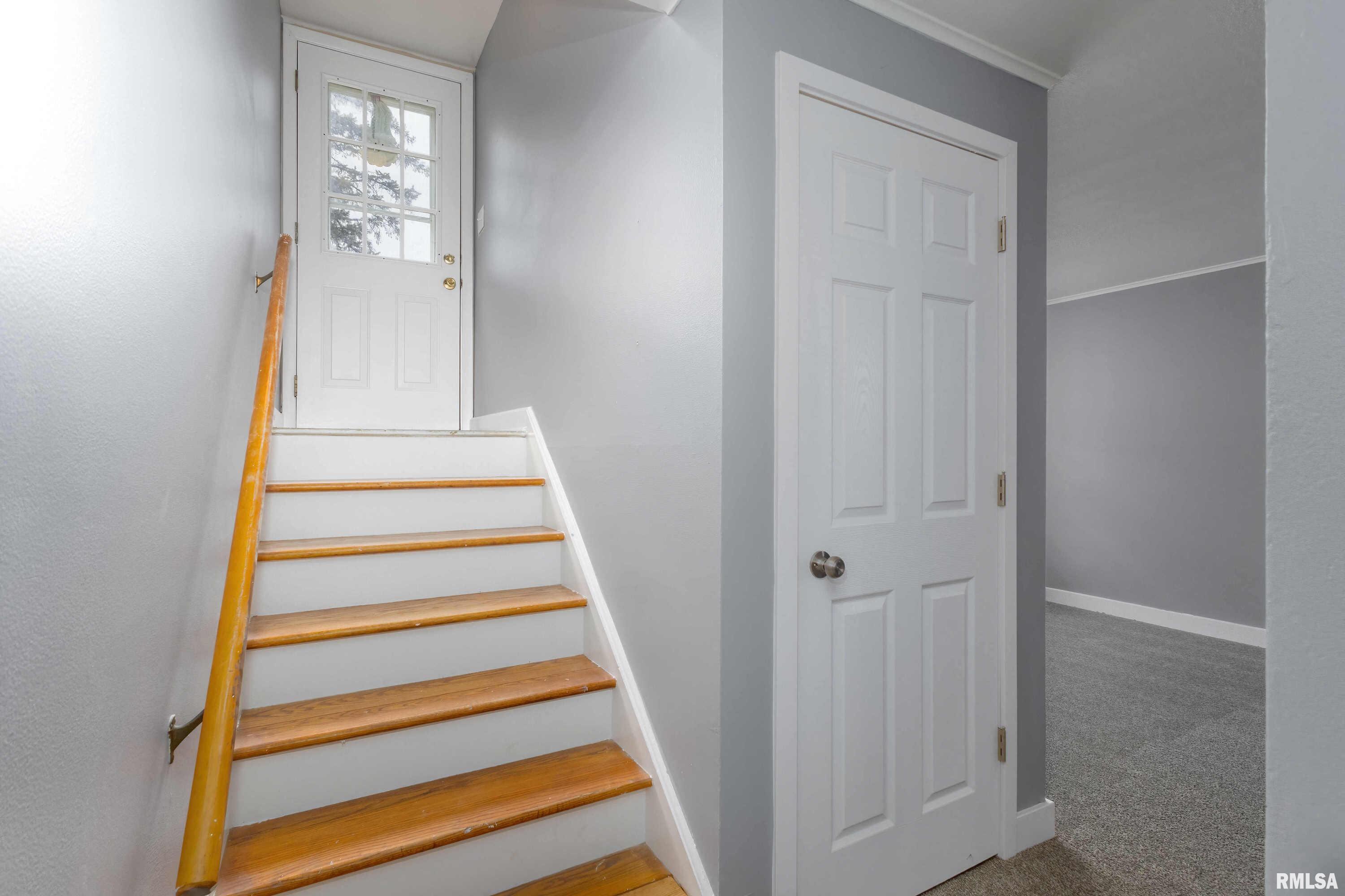 2419 N Division Street Property Photo 14