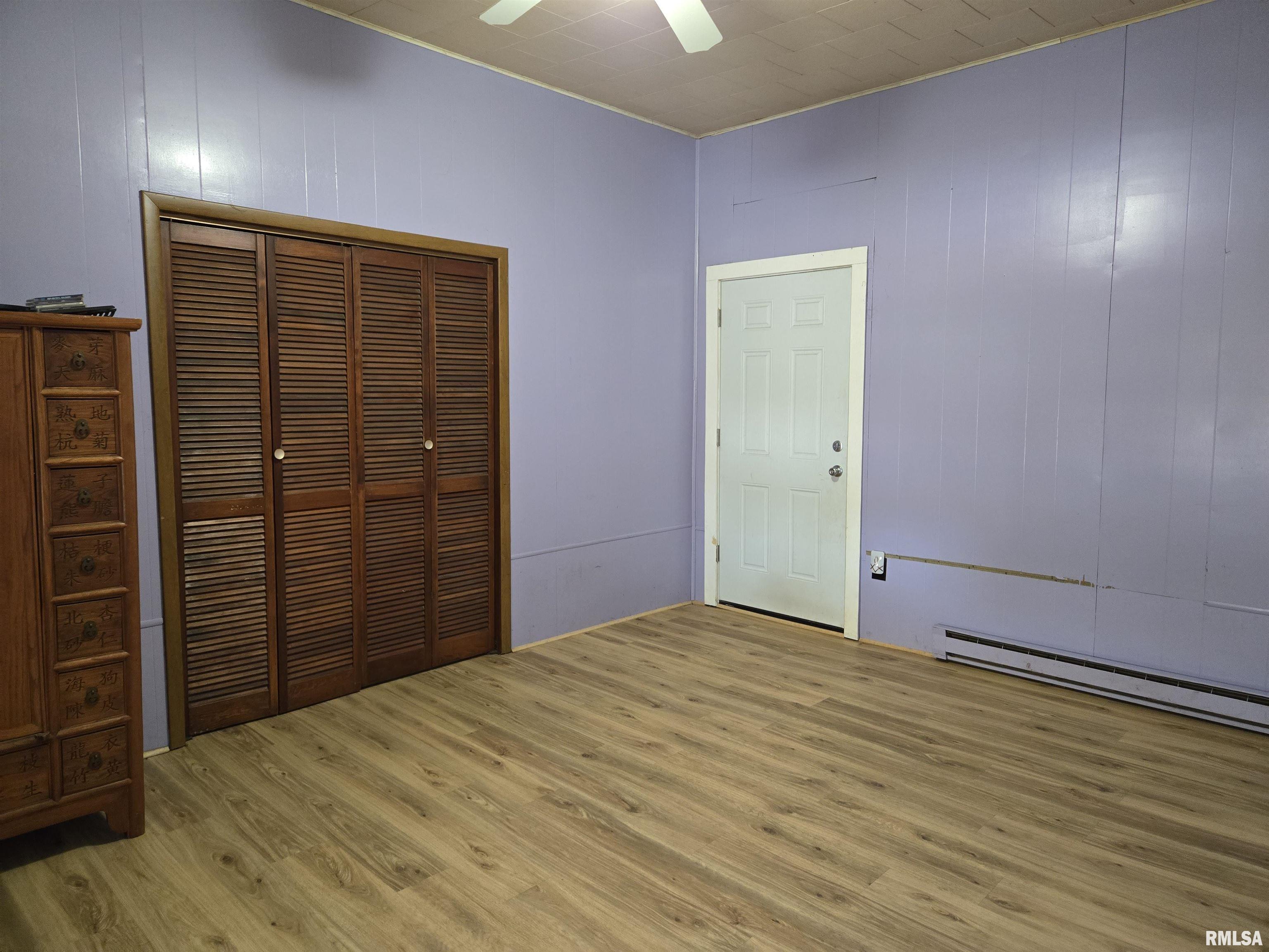 203 E Main Street Property Photo 9