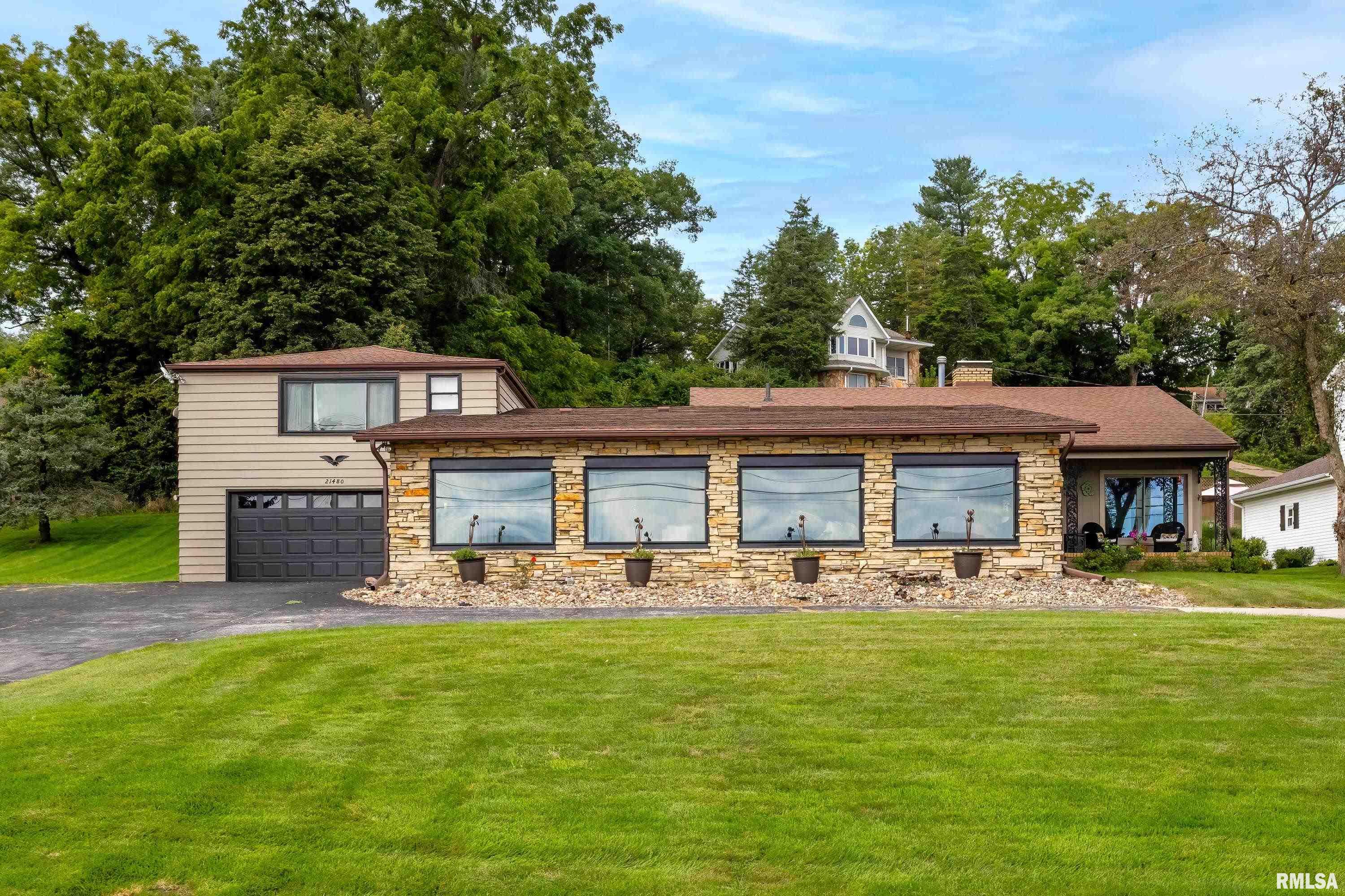 21480 Great River Road Property Photo