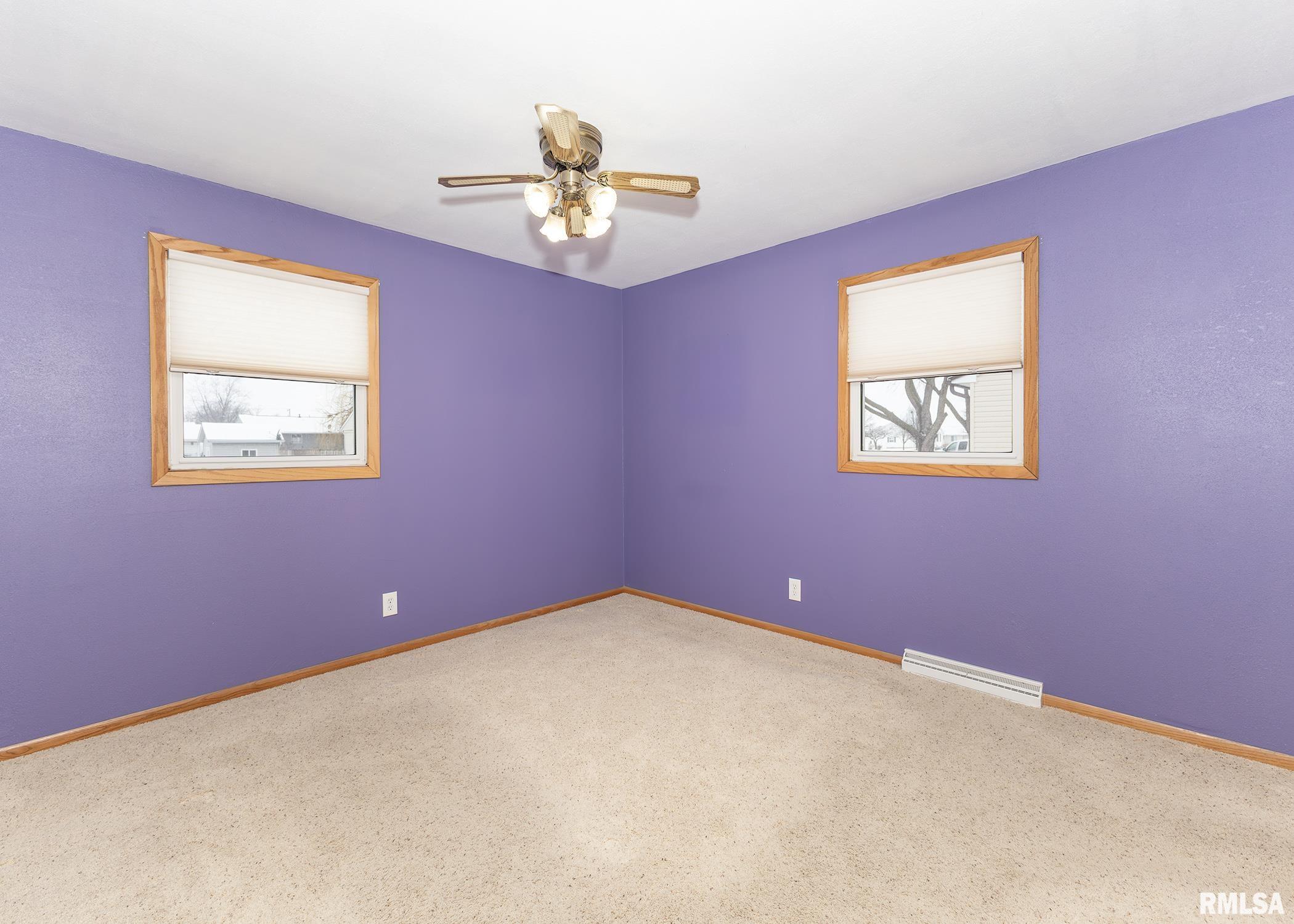 430 15th Place Property Photo 15