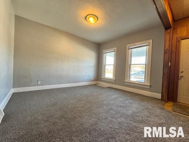 1931 W 4th Street Property Photo 3