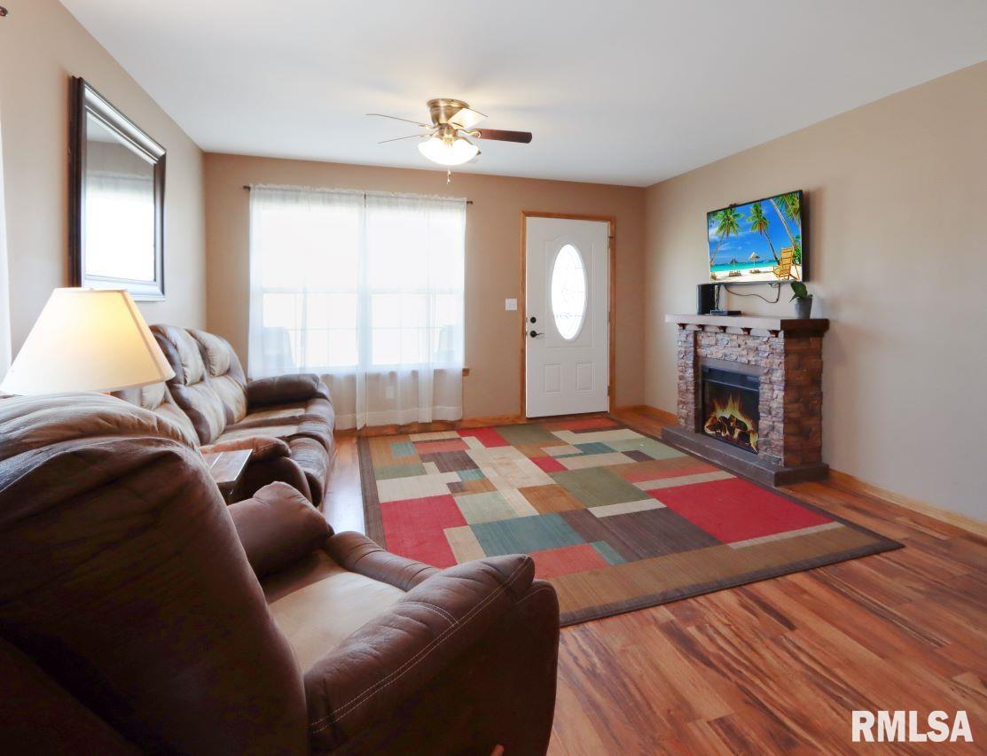 204 Field Drive Property Photo 7