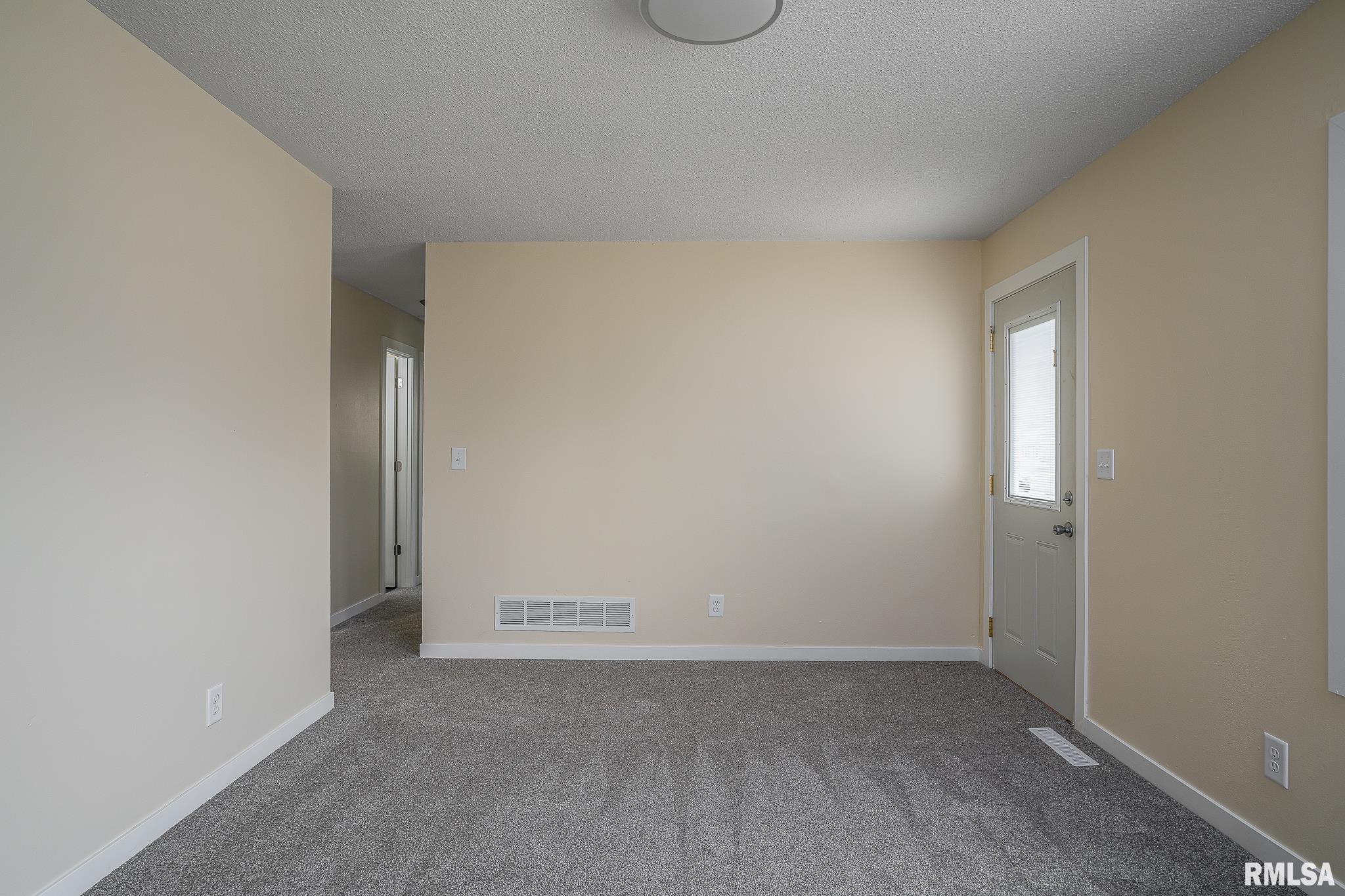 1729 Welshire Drive Property Photo 8
