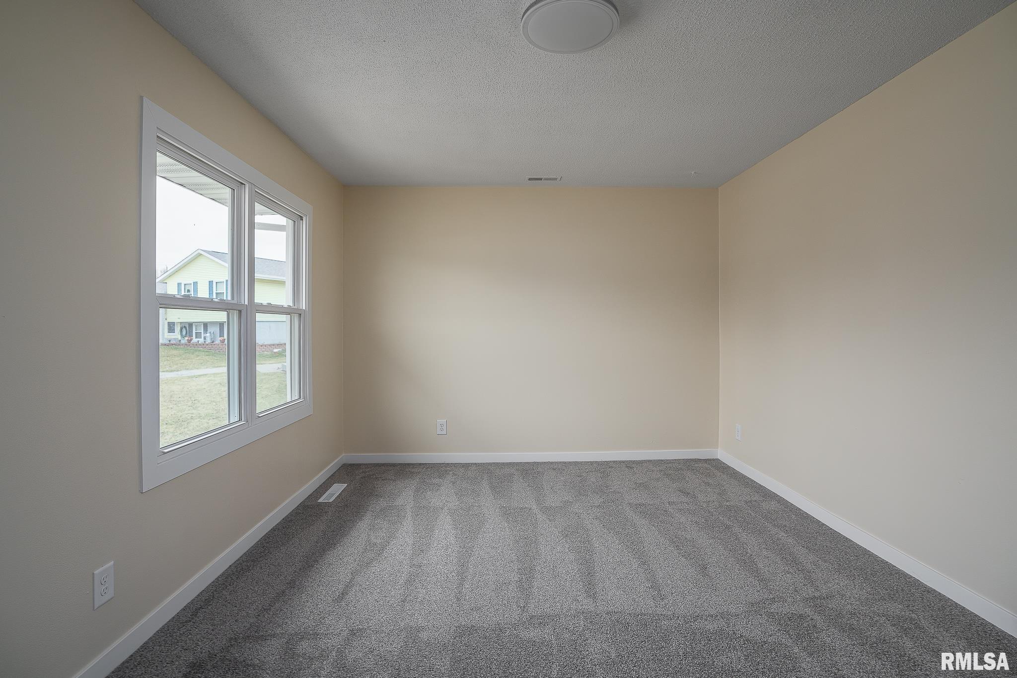 1729 Welshire Drive Property Photo 9