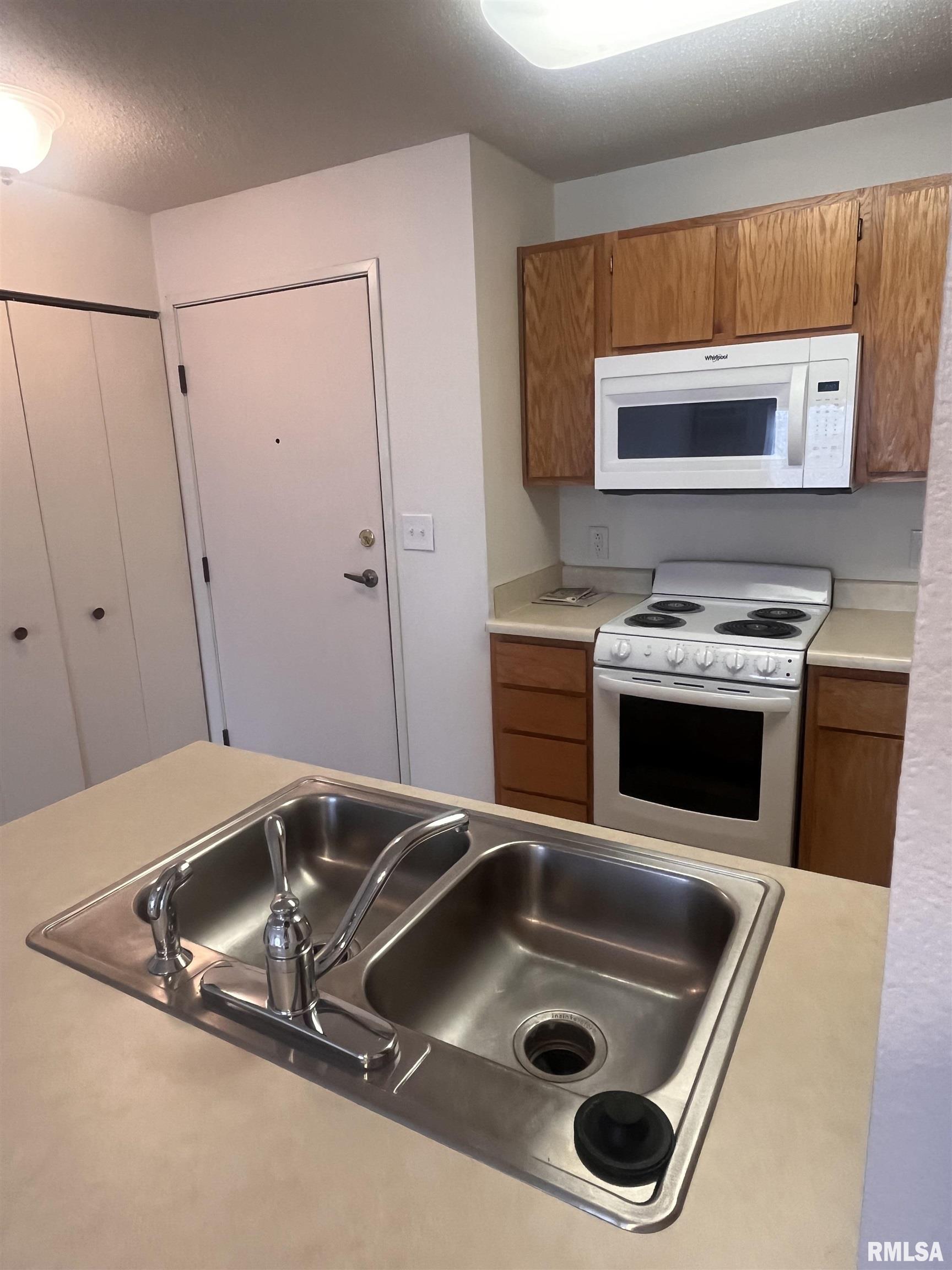 2365 Tech Drive Property Photo 4