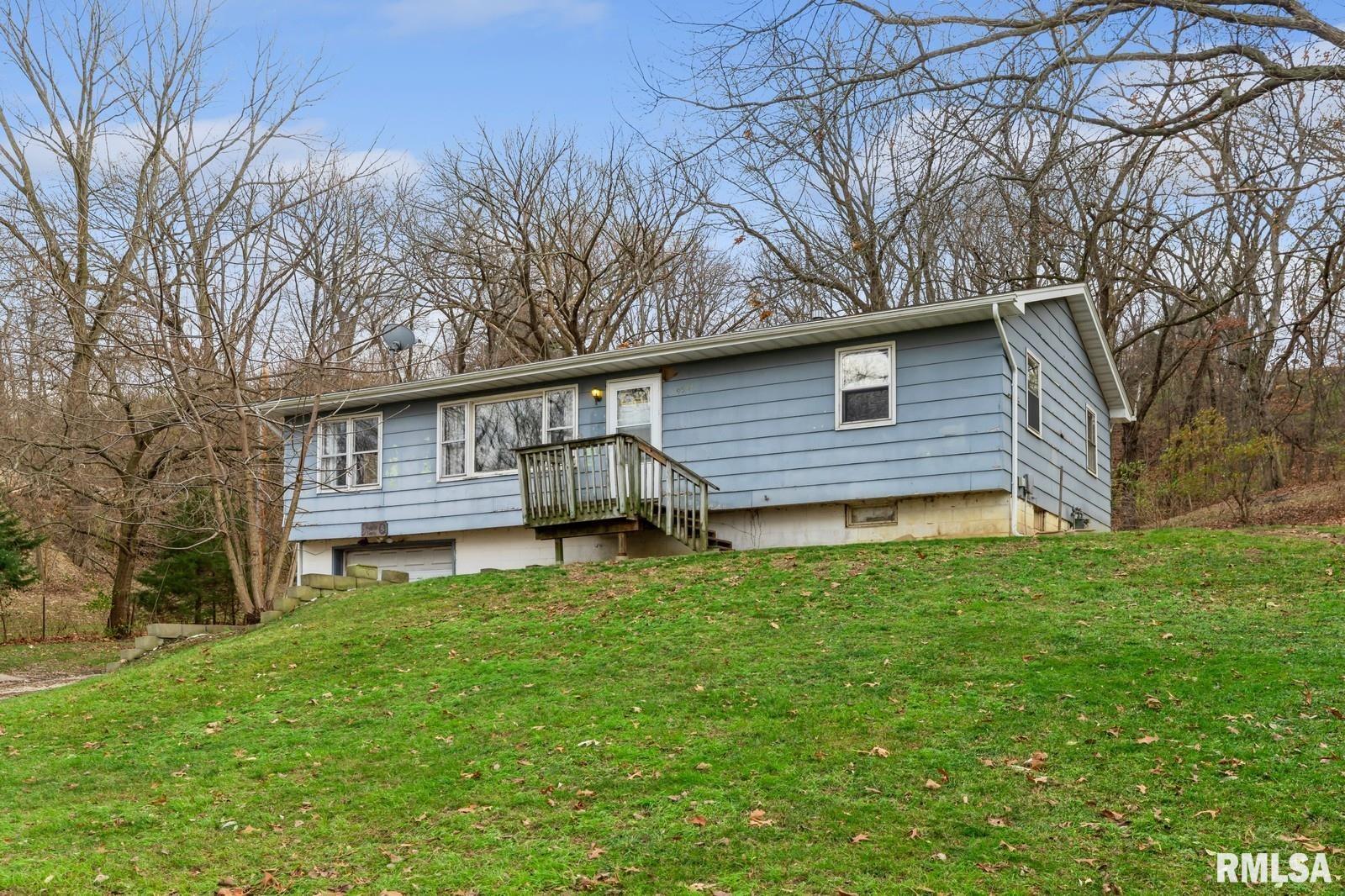 9561 S Thompson Street Property Photo
