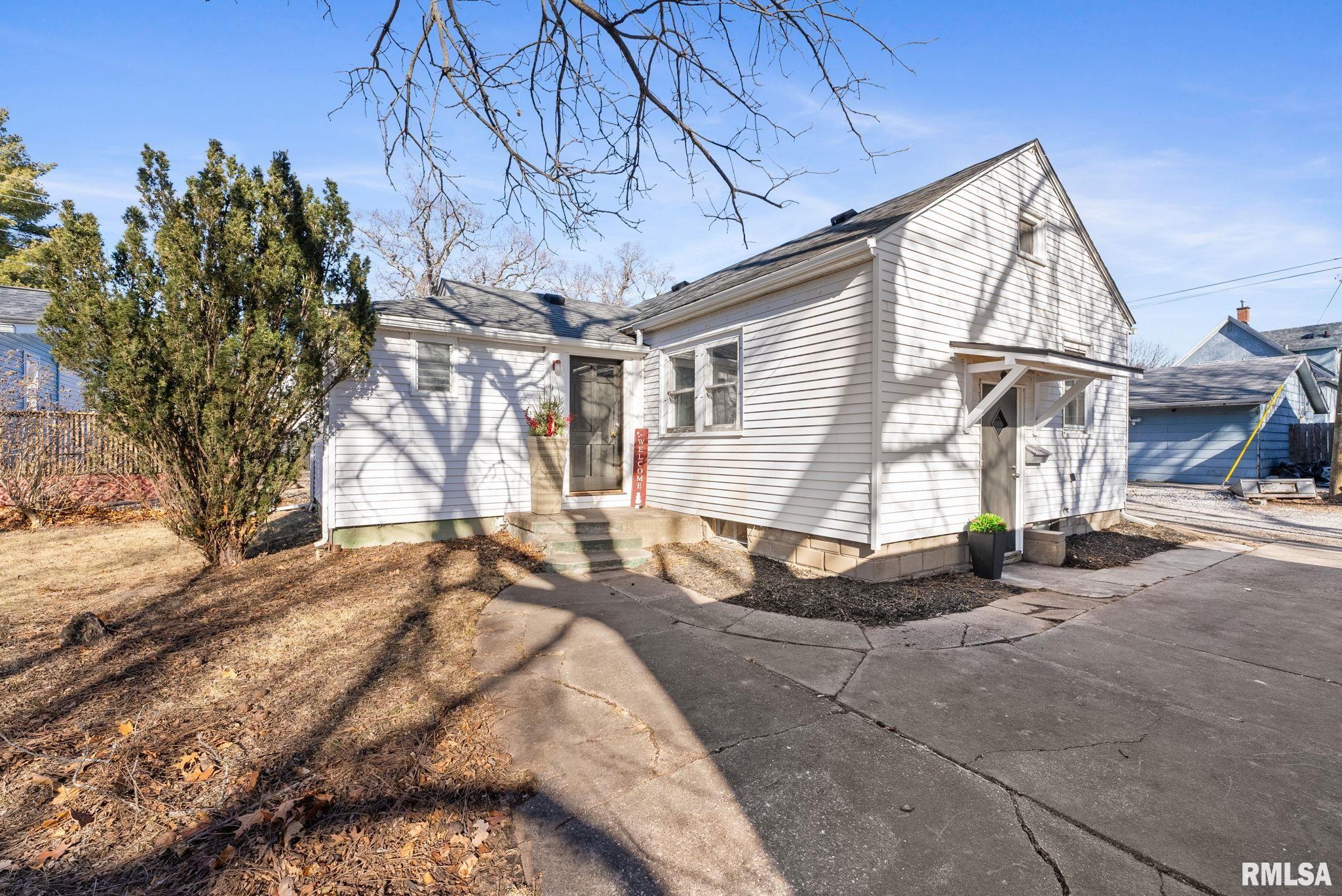 1806 32nd Street Property Photo