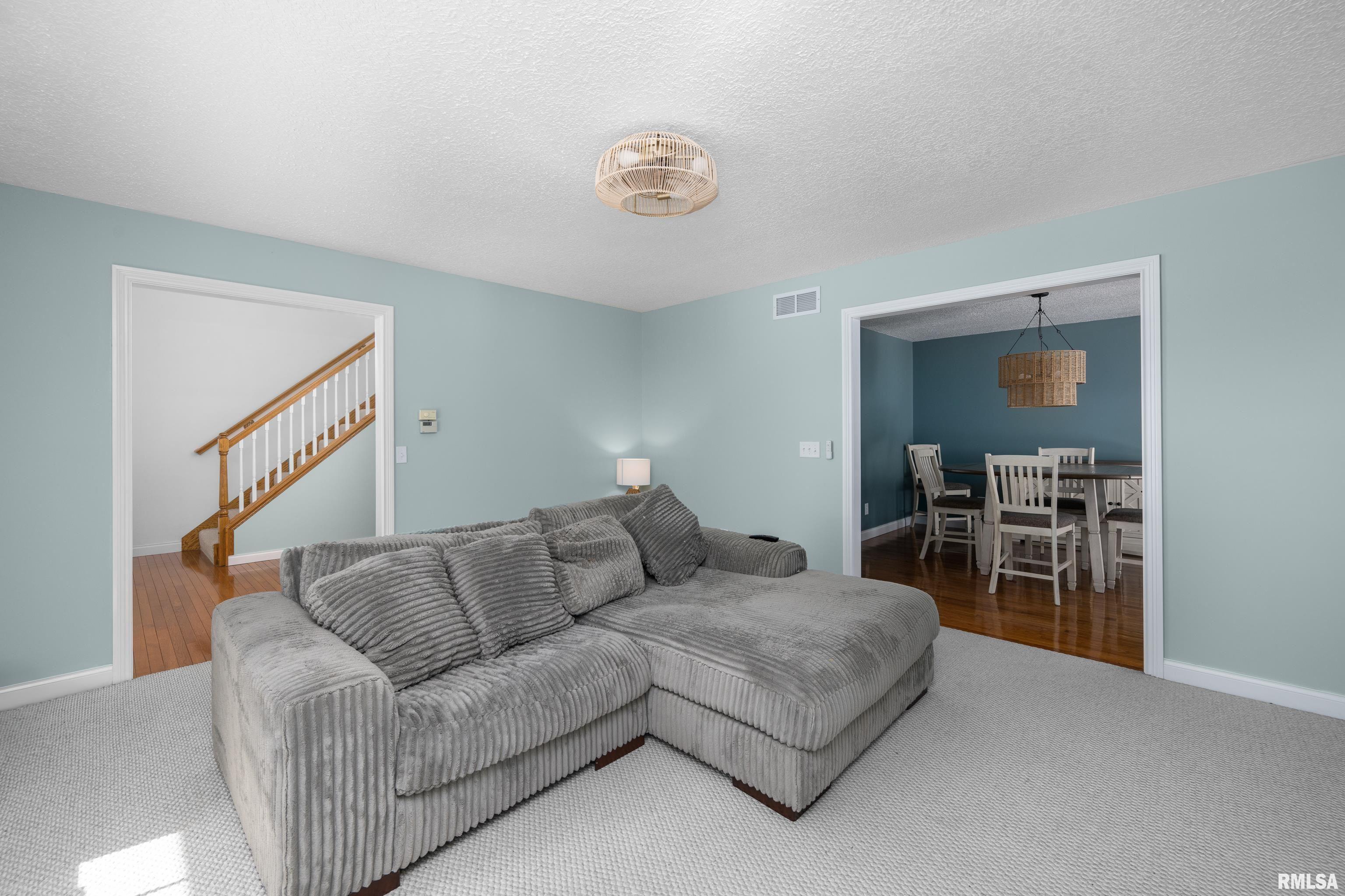 2722 W 34th Street Property Photo 18