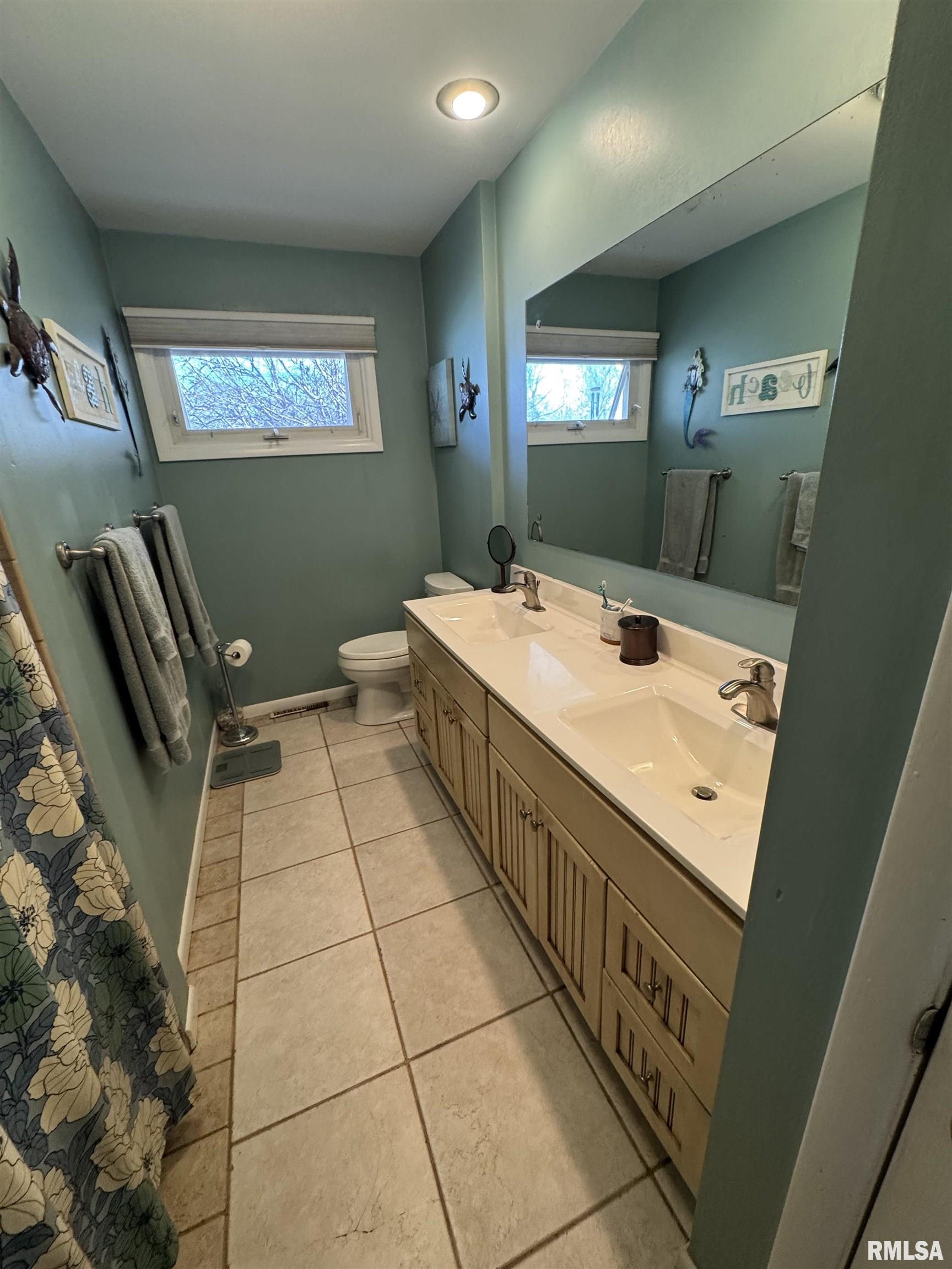 571 26th Avenue Court Property Photo 10