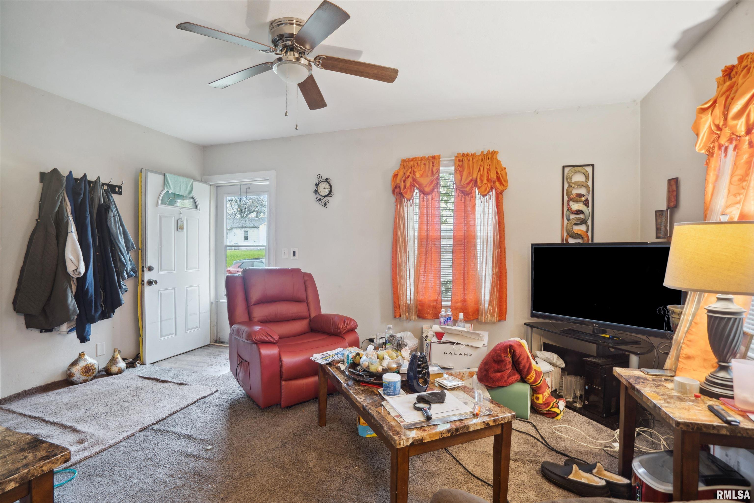 971 S Concord Street Property Photo 4